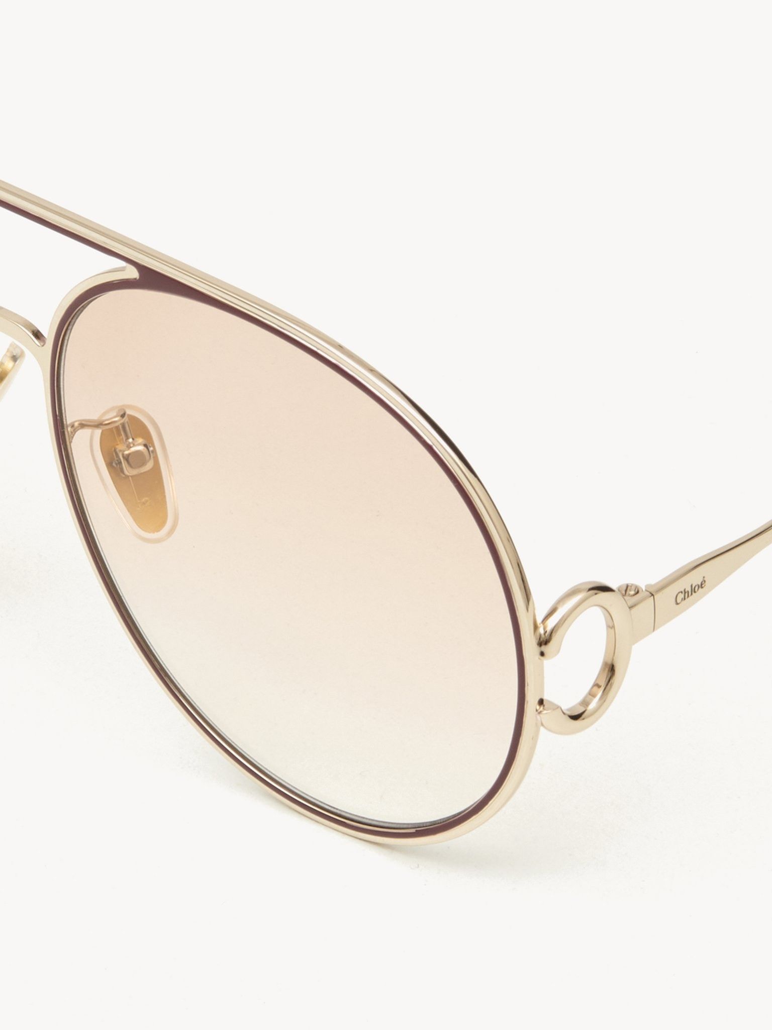 Chloe o1loc1c1024 Size: OS / Austine Sunglasses in Gold Grad/Pink Size ONE SIZE - 3 Thumbnail