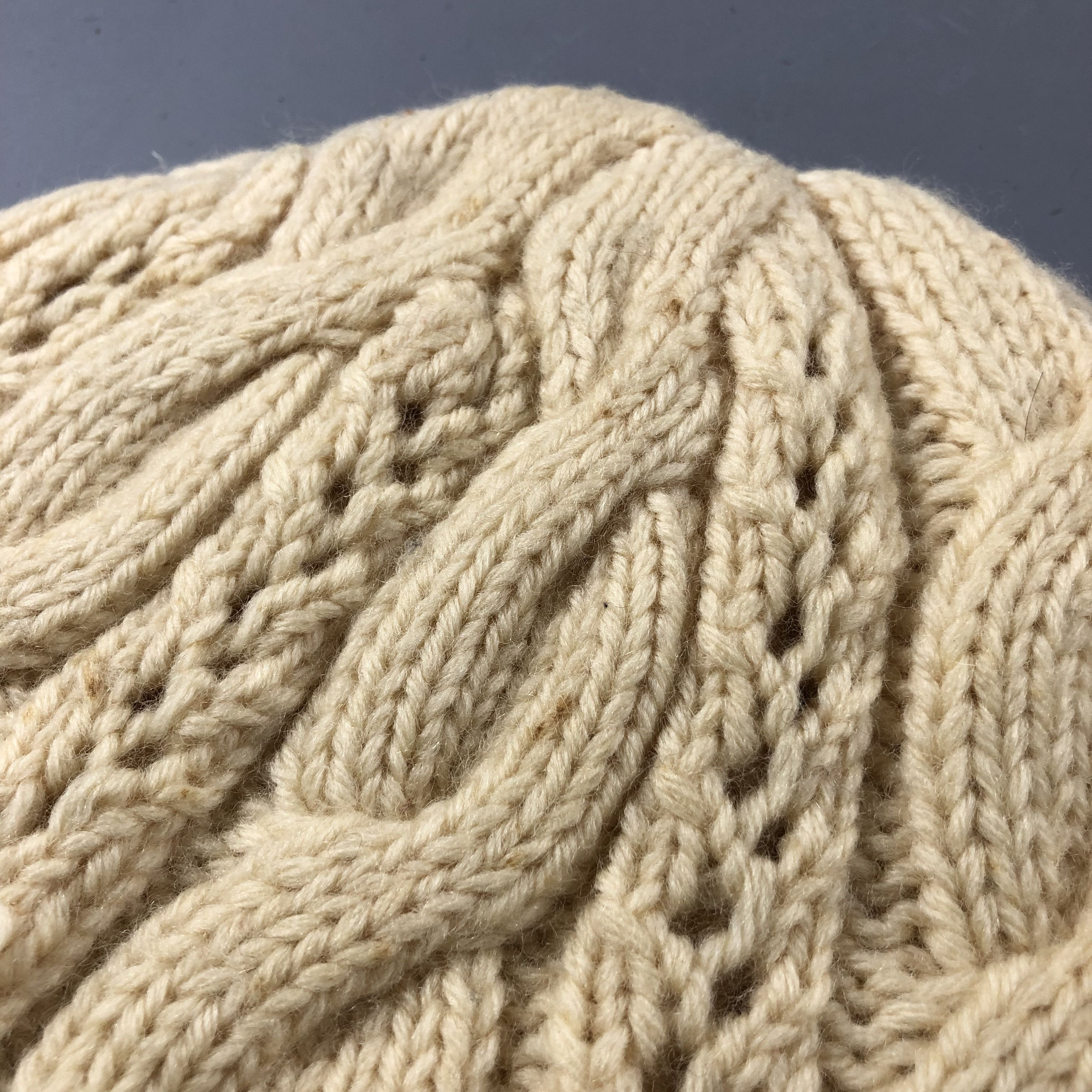 Vintage Cable Knit Crochet Flower Beanie Snowcap Snow Hat B998 Size ONE SIZE - 5 Thumbnail