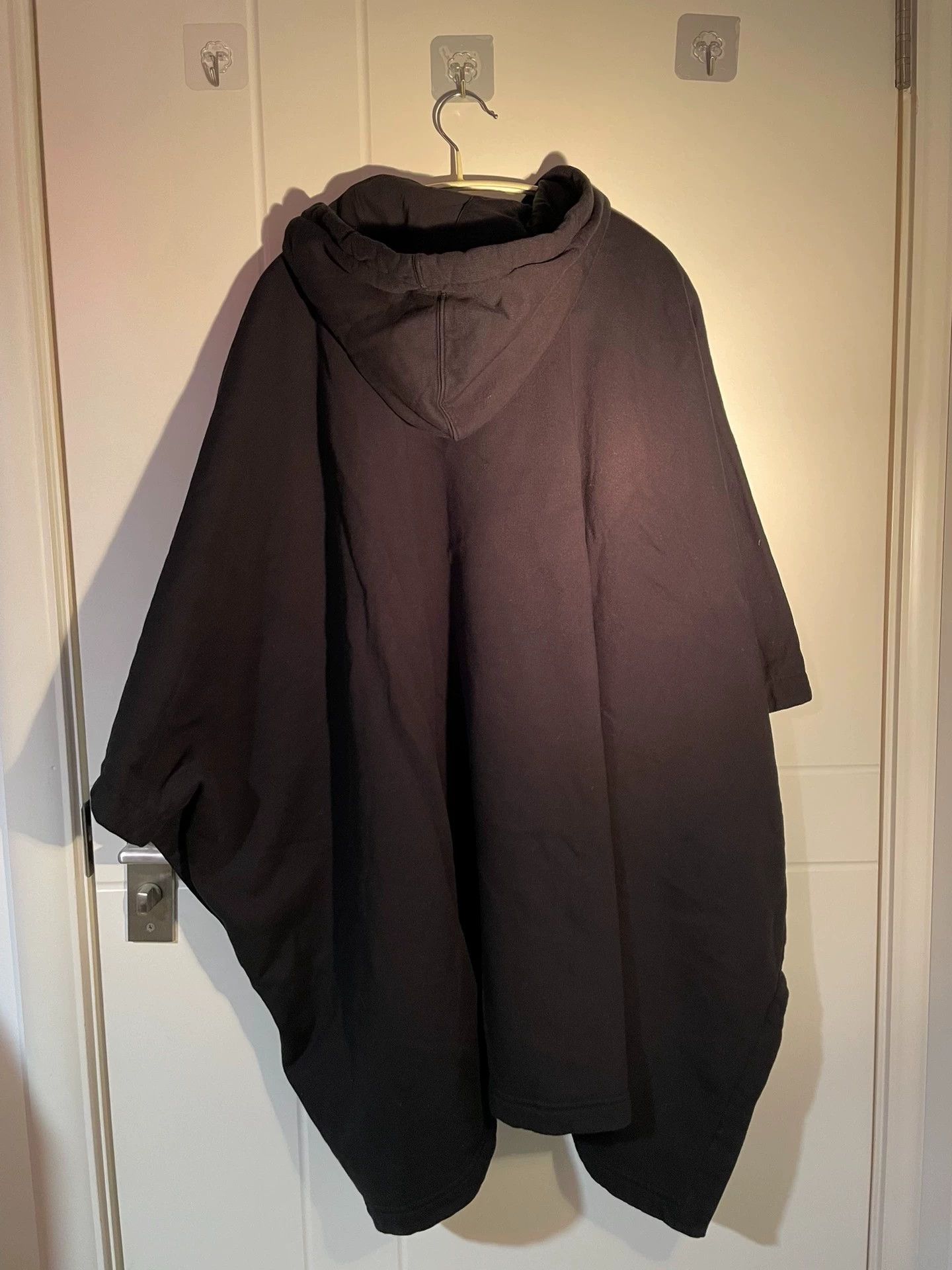 Rick Owens Rick Owens Hooded Fleece-Lined Cloak XS New Unisex Size US XS / EU 42 / 0 - 3 Thumbnail