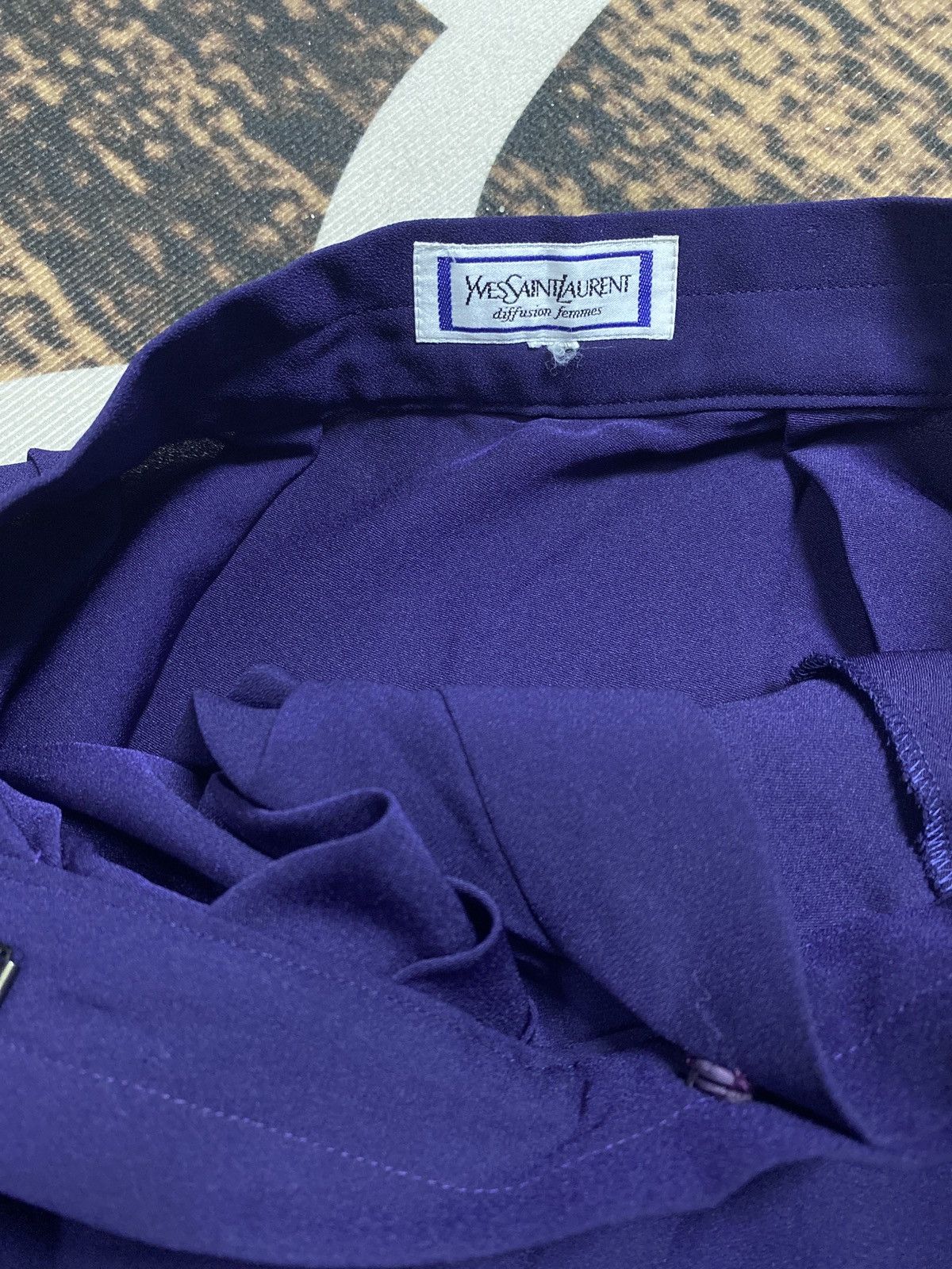 Vintage × Yves Saint Laurent Vintage YSL midi skirts Size 26" / US 2 / IT 38 - 11 Thumbnail