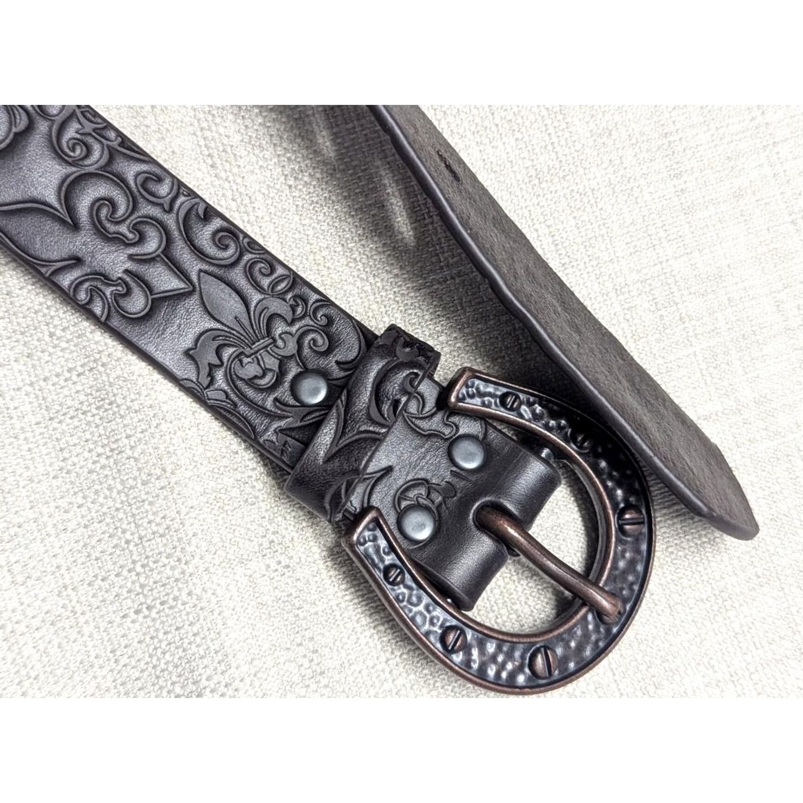 Ariat VINTAGE Ariat belt Western Belt 38 dark brown TOOLED buckle Y2K fleur de lis Men Adults 38 Leather Studded Size 38 - 3 Thumbnail