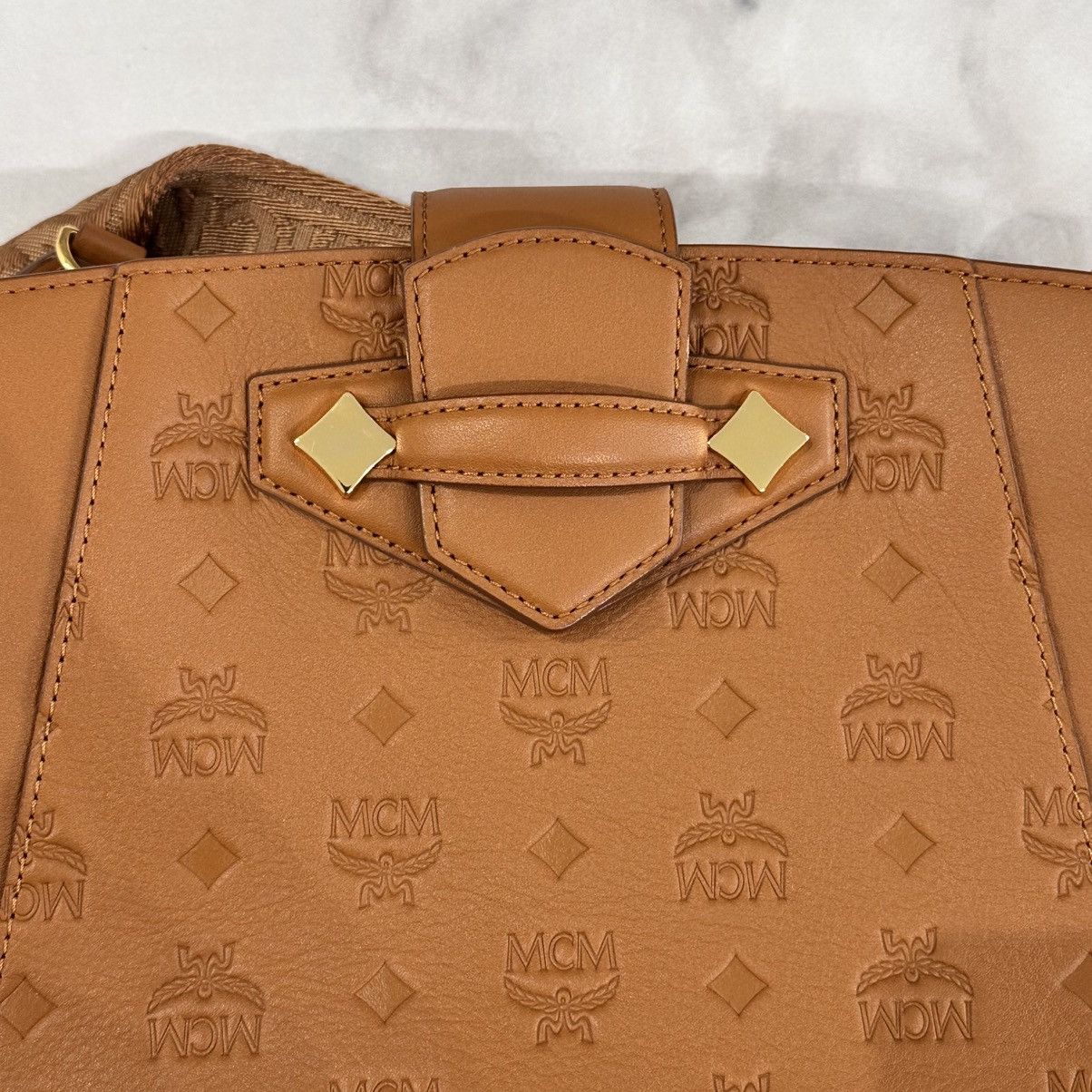 MCM NEW MCM COGNAC MONOGRAM CROSSBODY/SHOULDER BAG Size ONE SIZE - 6 Thumbnail