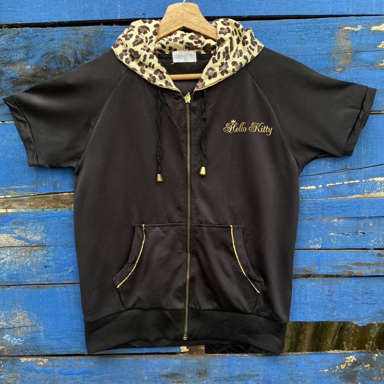 Japanese Brand × Vintage Vintage Hello Kitty Lepord Short Sleeve Zipper Hoodie Size US M / EU 48-50 / 2 - 8 Thumbnail