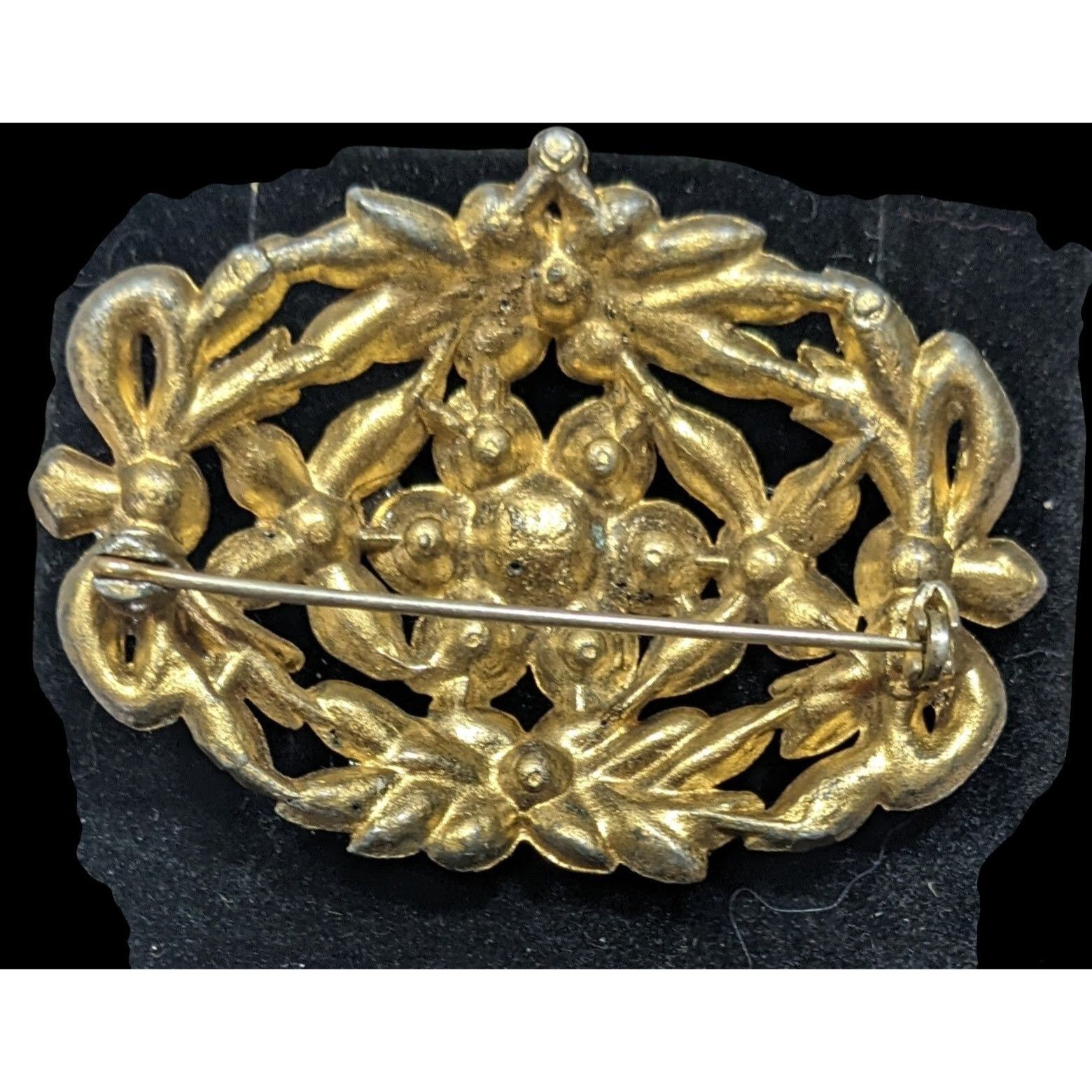 Other Vintage Floral Brooch Gold Tone With Rainbow Rhinestones Size ONE SIZE - 4 Thumbnail
