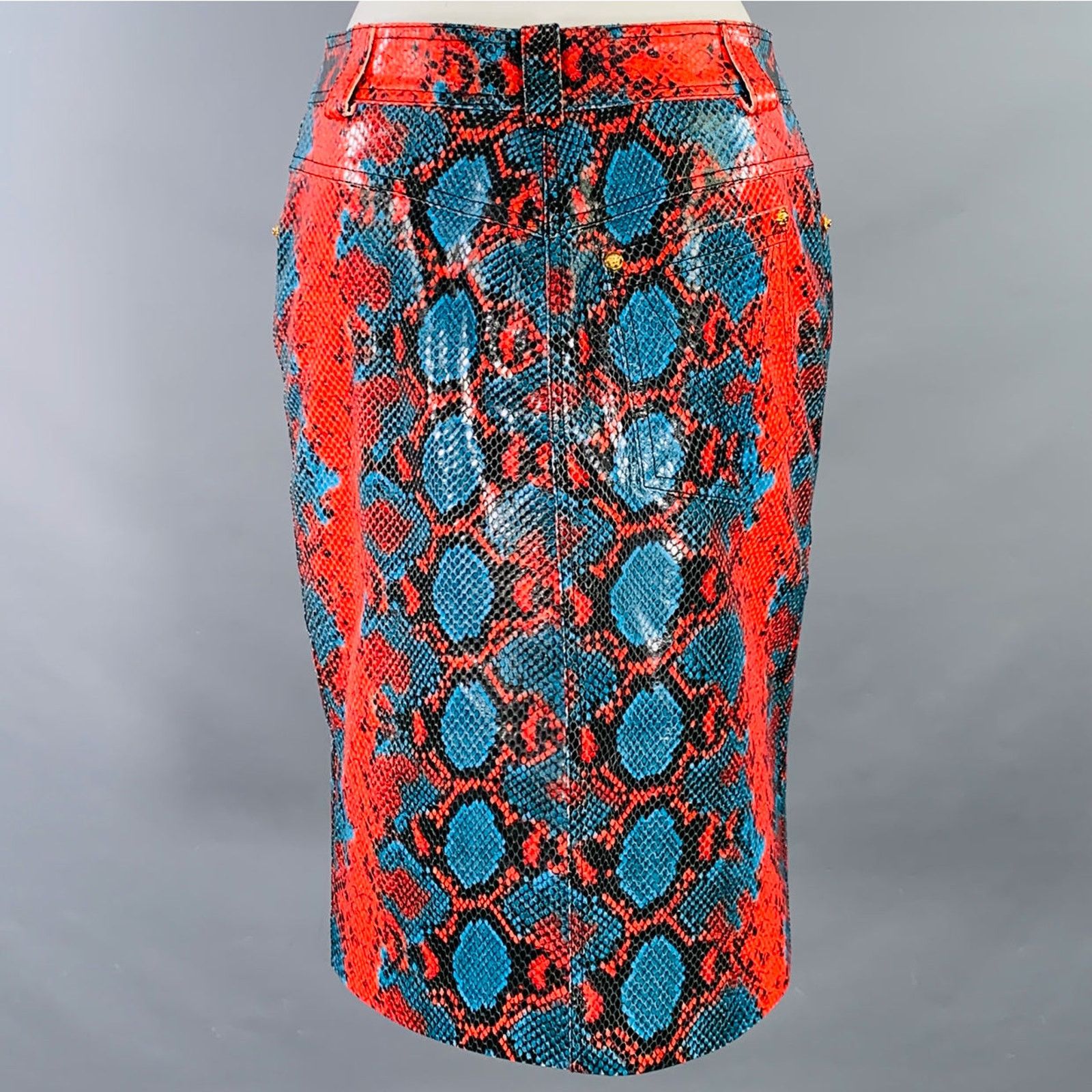 Versace VERSACE Size S Red Blue Leather Snake Embossed Pencil Skirt Size 27" / US 4 / IT 40 - 3 Thumbnail