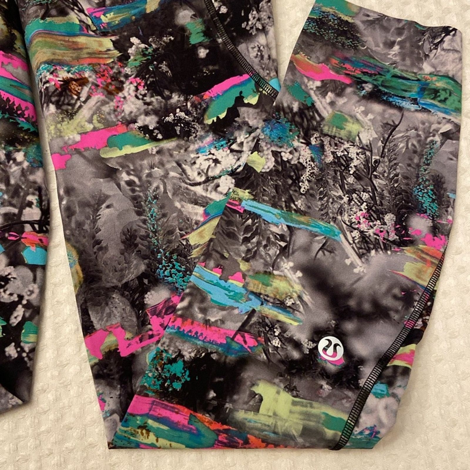 Lululemon NEW! LULULEMON Sz 2 Fast Free HR Tight 25” Running Leggings Size 26" / US 2 / IT 38 - 7 Thumbnail