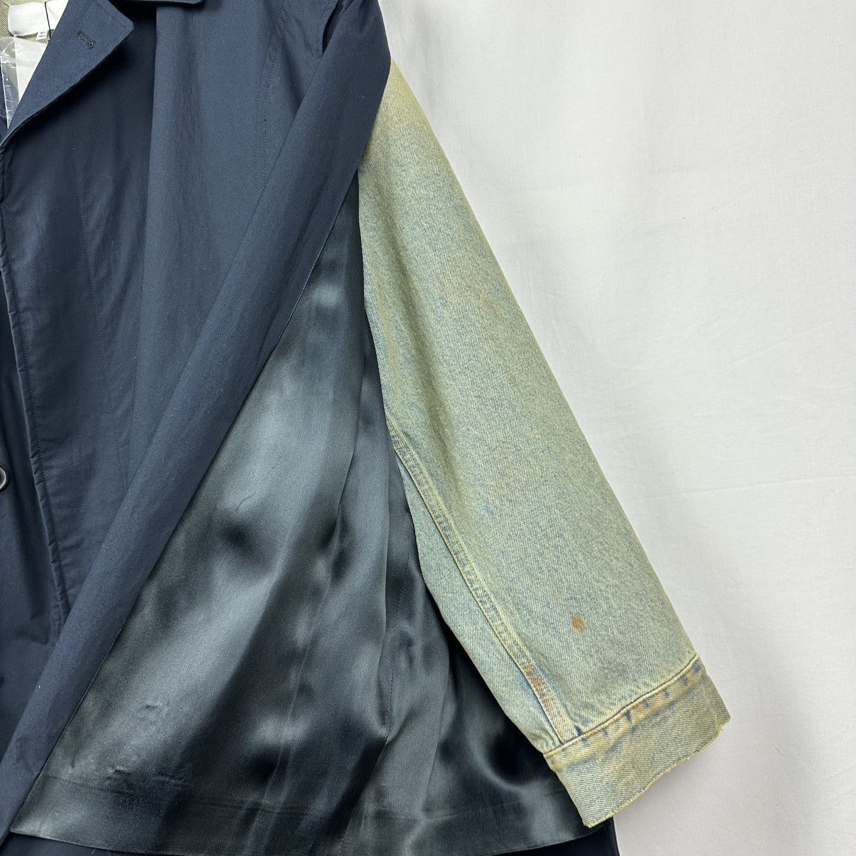 Maison Margiela Maison Margiela Artisanal Deconstructed Hybrid Trench Coat Size US M / EU 48-50 / 2 - 12 Thumbnail