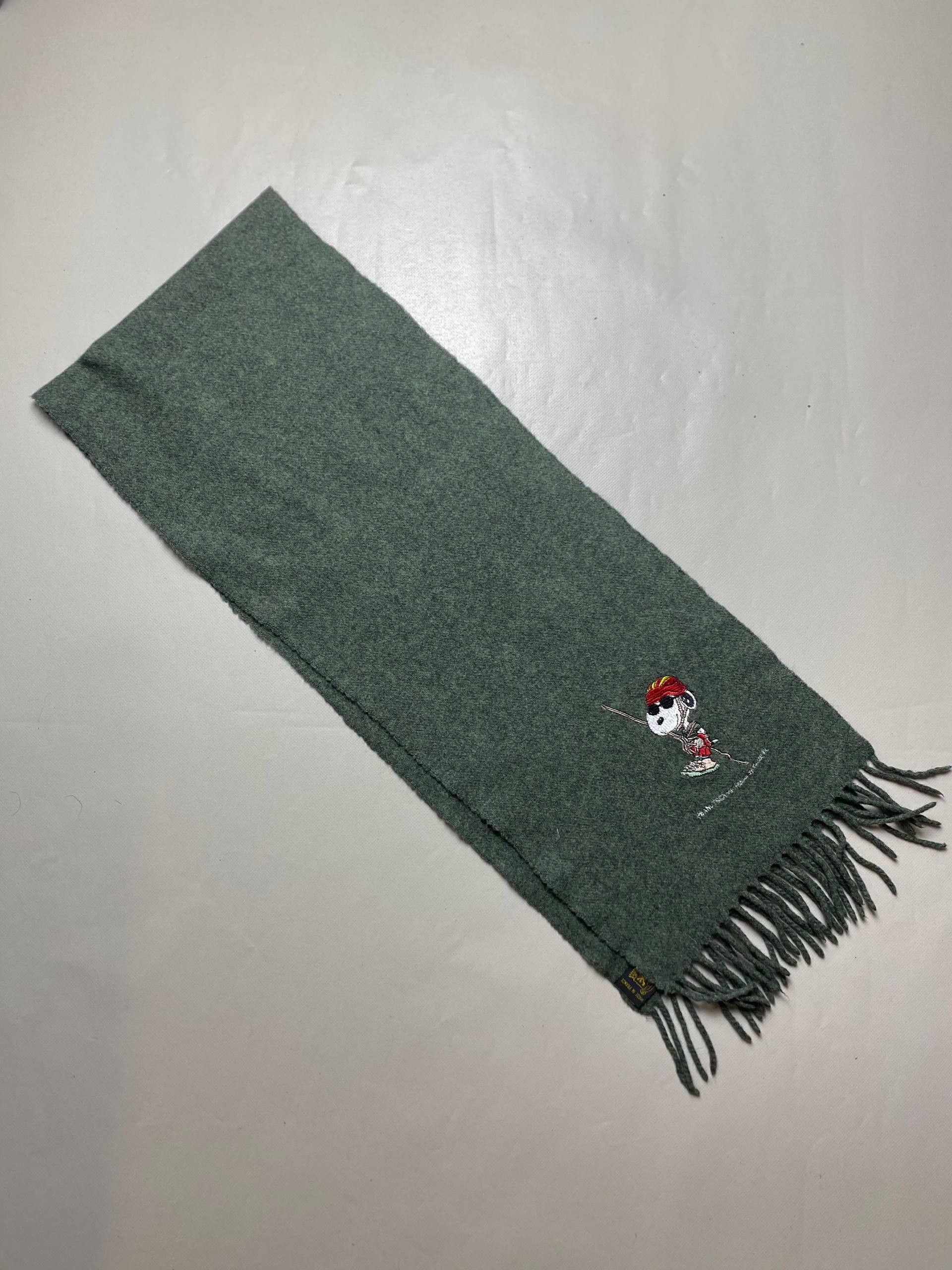 Vintage Vintage Scarves Snoopy 90's Size ONE SIZE - 1 Thumbnail