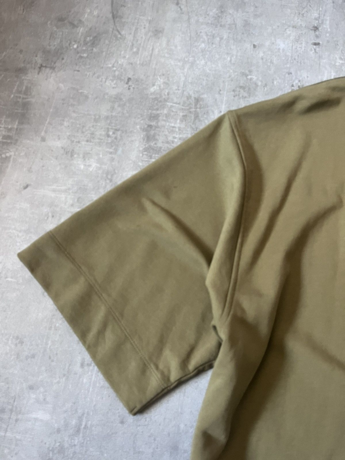 Dries Van Noten Dries Van Noten khaki green T-shirt oversized Size US M / EU 48-50 / 2 - 8 Thumbnail