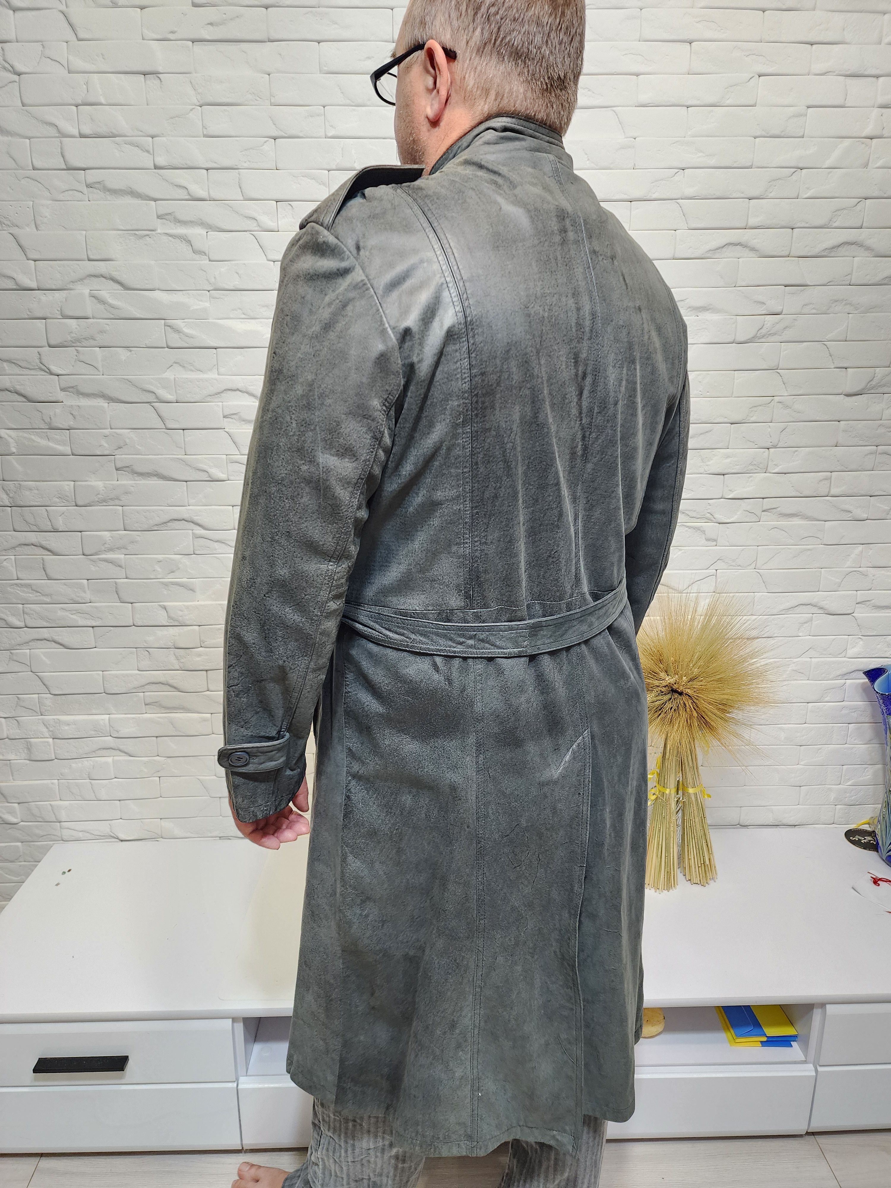 Genuine Leather Gray Genuine Leather Men's Coat with Belt Size US L / EU 52-54 / 3 - 6 Thumbnail