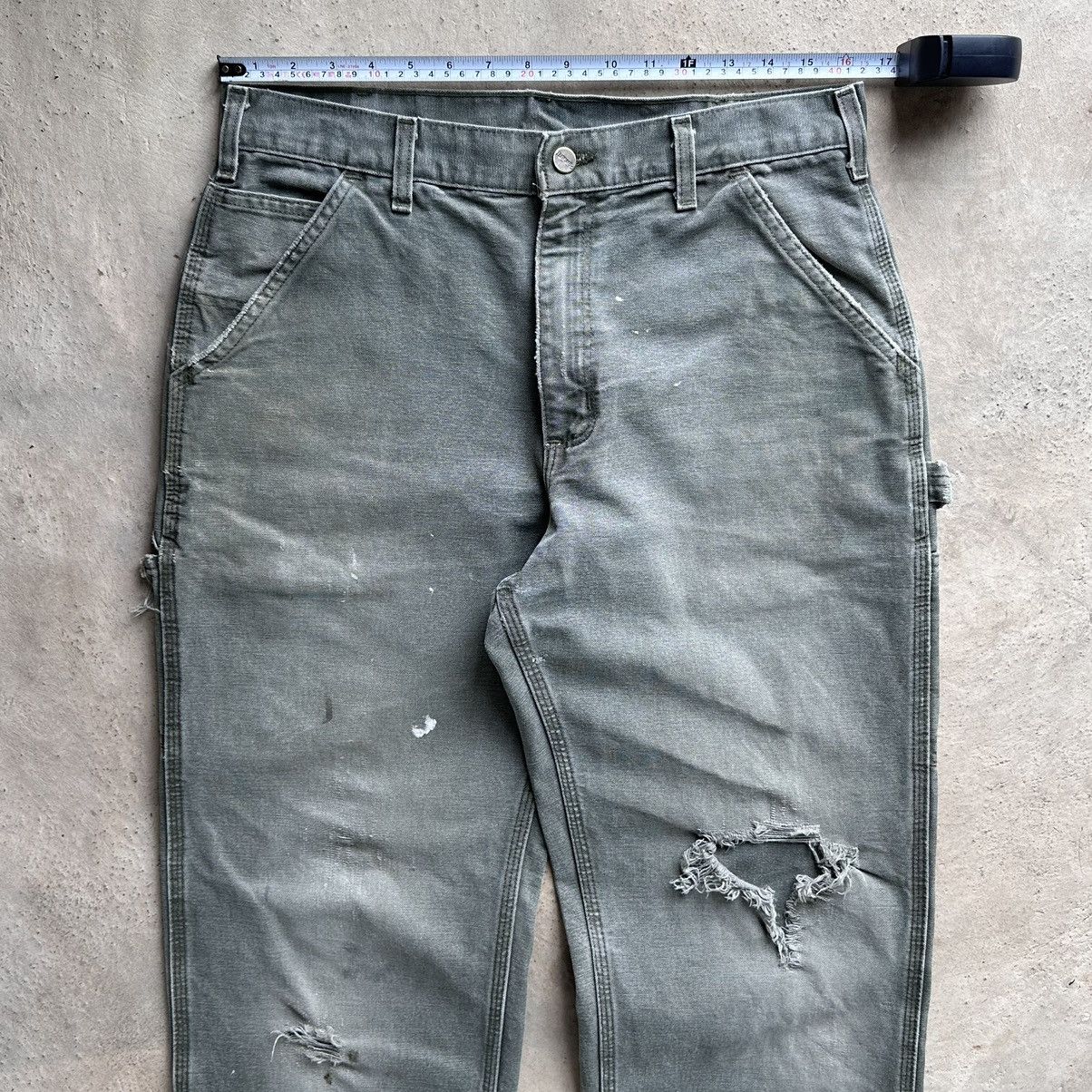 Carhartt × Vintage (33x31) Crazy Distressed Carhartt Carpenter Pants B11 MOS Size US 33 - 4 Thumbnail