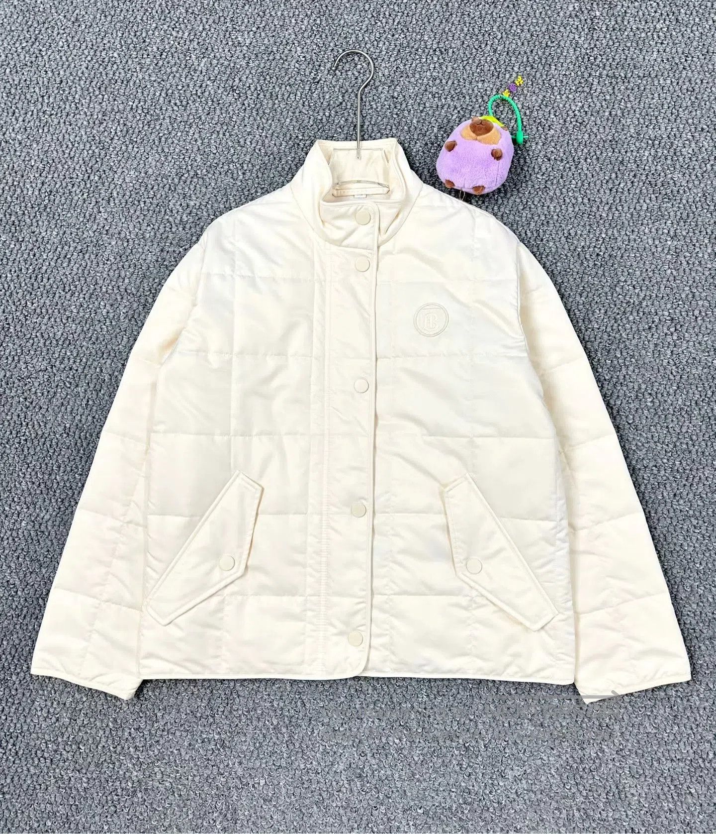 Burberry Burberry Ecru chest embroidered logo lined check cotton co Size XS / US 0-2 / IT 36-38 - 1 Thumbnail