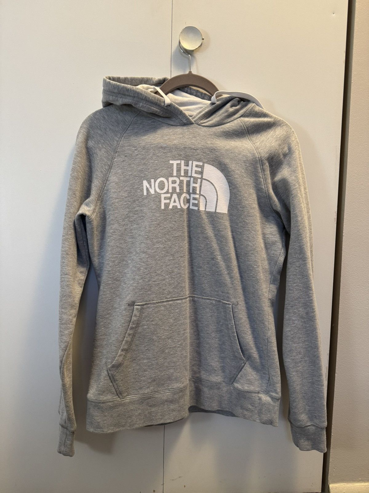 The North Face North Face Women's Half Dome Pullover Hoodie, Size M Size M / US 6-8 / IT 42-44 - 2 Thumbnail