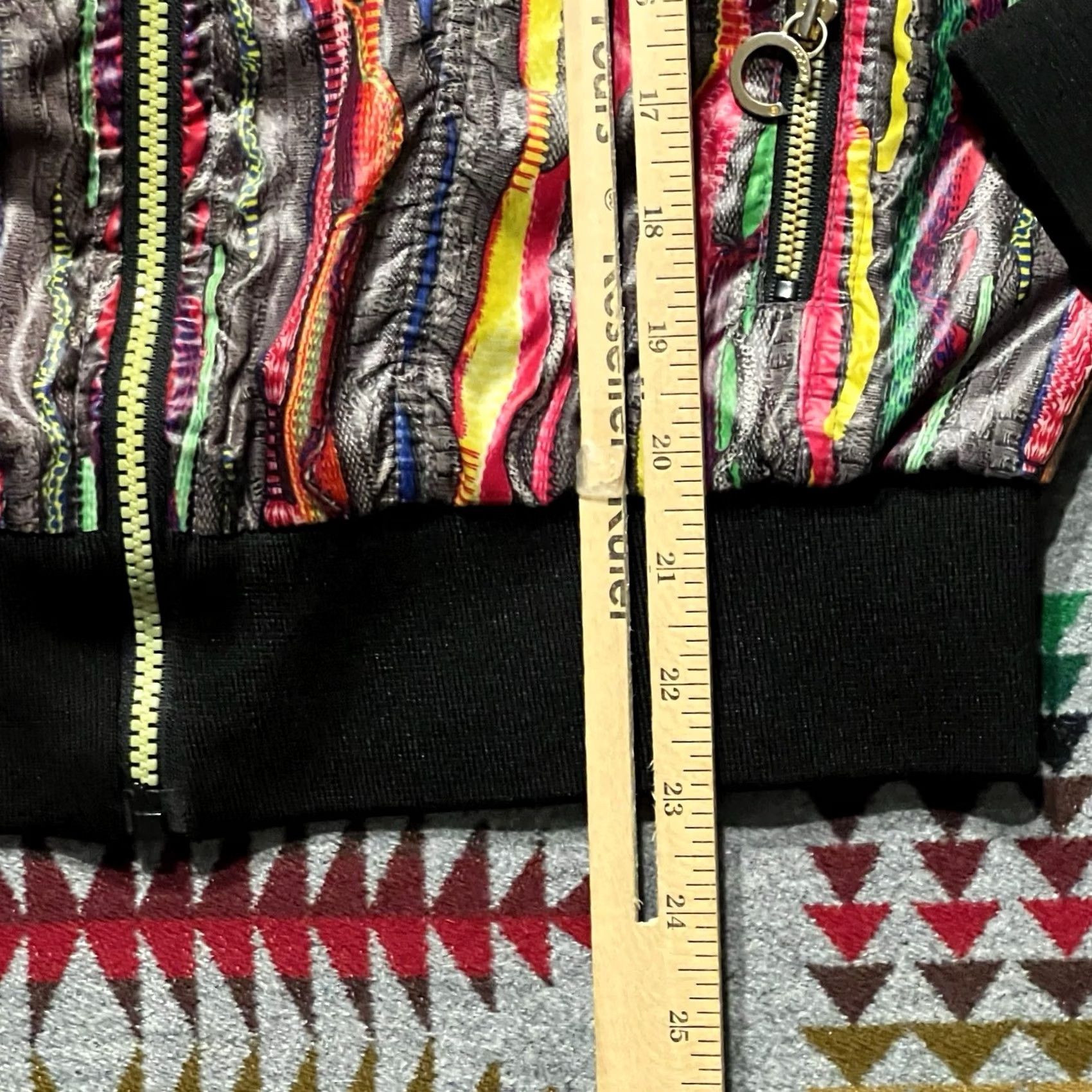 Coogi 2. "Coogi Bomber Jacket" is the main selling point Size M / US 6-8 / IT 42-44 - 5 Thumbnail