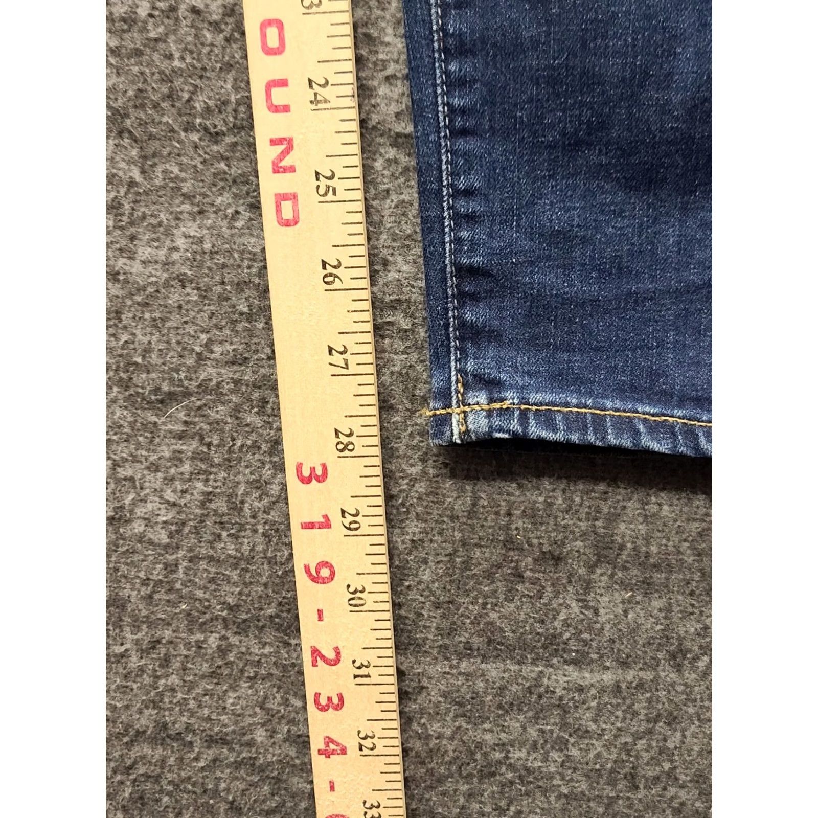 Madewell Madewell High Rise Skinny Jeans Womens 28x28 Medium Wash Button Fly Stretch Denim 5-Pocket City Bohemian Slim Modern Wear Mens Women Girls N/A Size 28" / US 6 / IT 42 - 6 Thumbnail