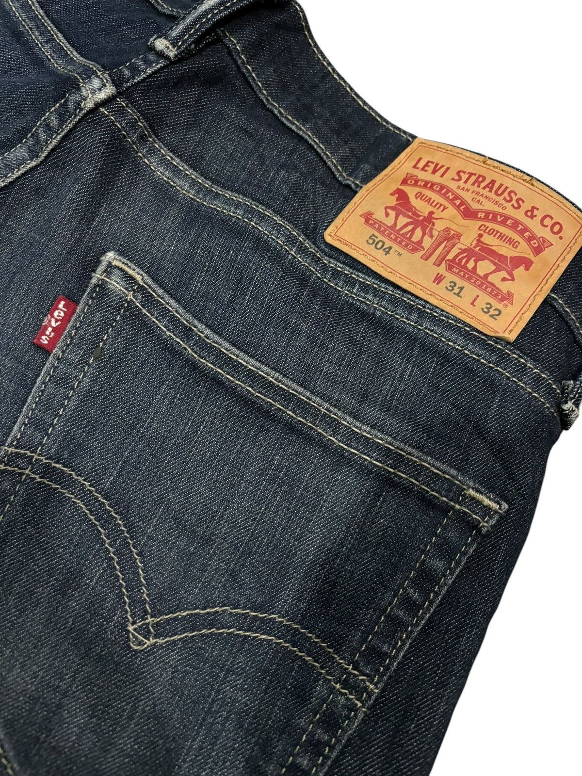 Levi's × Vintage Y2k Vintage Levi’s Lot 504 Faded Straight Cut Jeans Size US 31 - 9 Thumbnail