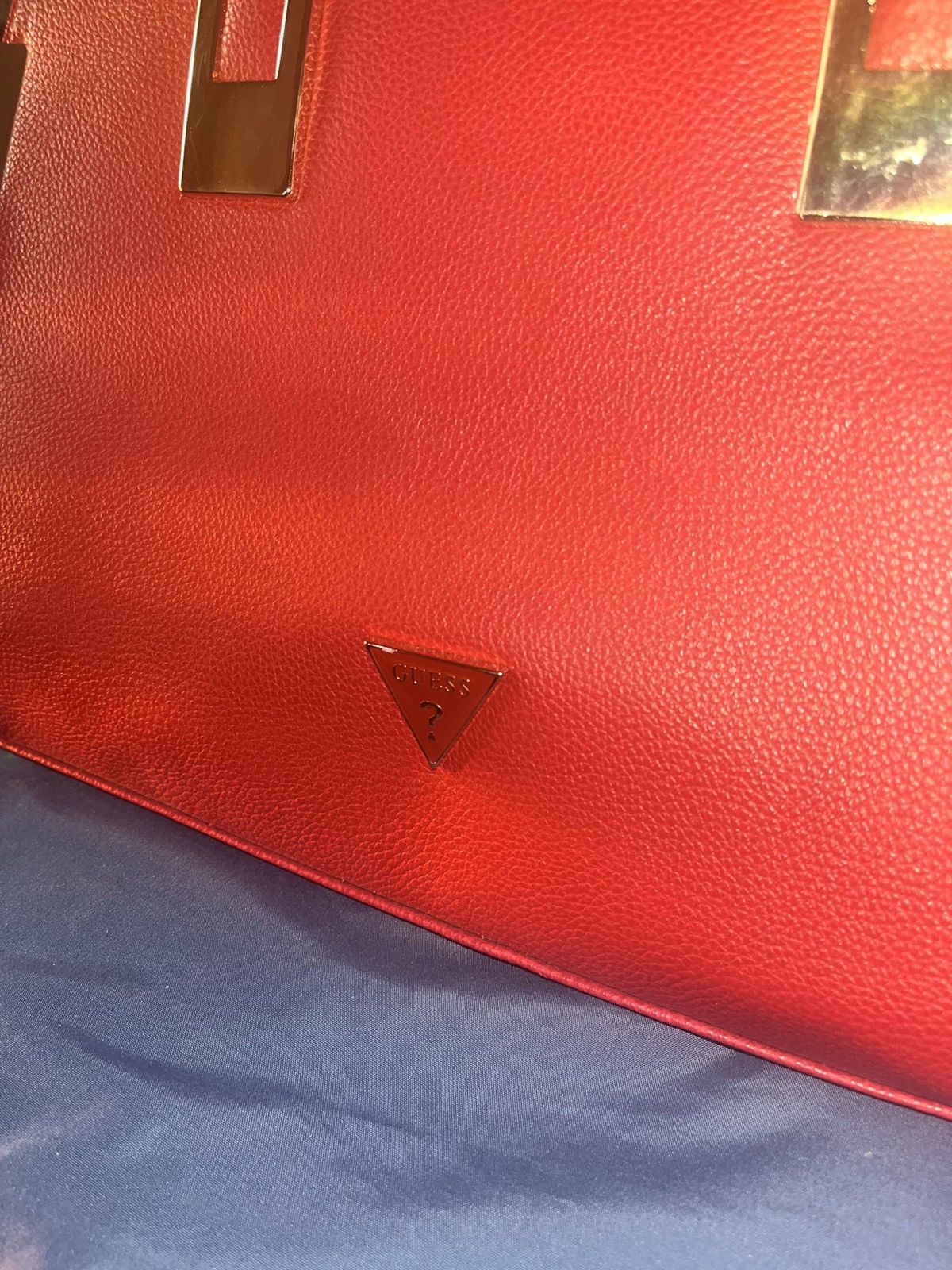 Coach × Gucci × Guess Red Guess Handle Bag w Shoulder Strap Size ONE SIZE - 1 Thumbnail