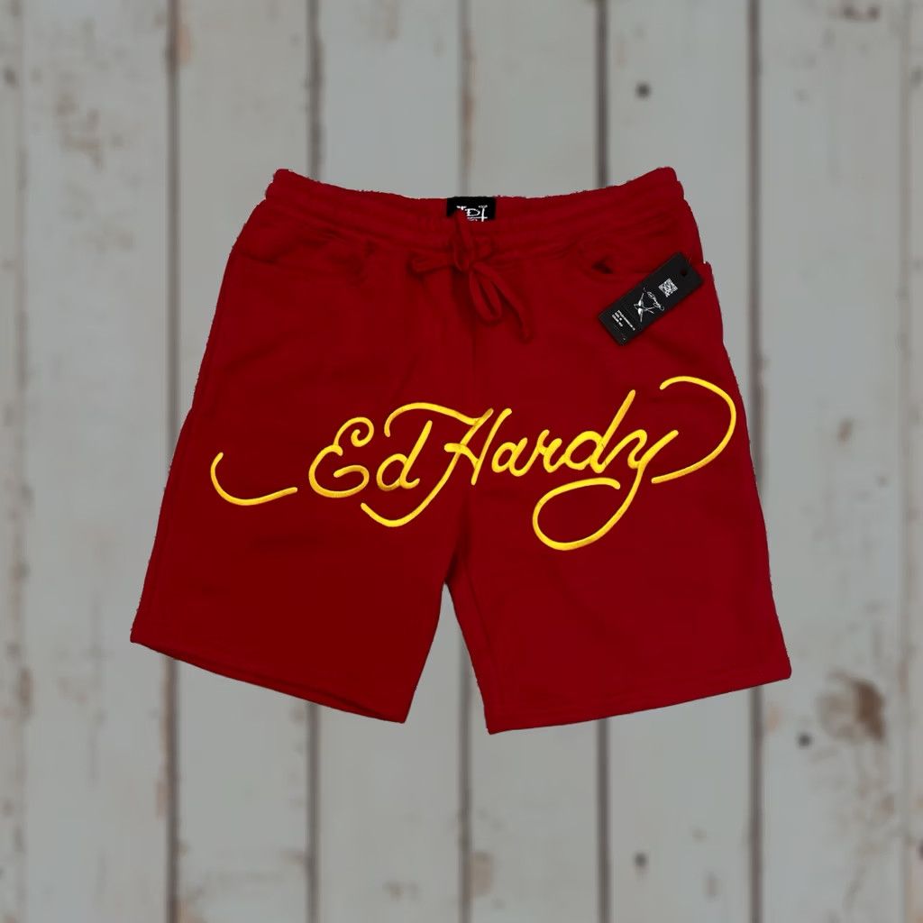 Ed Hardy ED Hardy Sweat Shorts Mens Regular Medium Red NWT Skull Flames Snake Logo Pockets Drawstring Cotton Polyester 7.5 Inseam Casual Vintage No Size US 33 - 1 Thumbnail