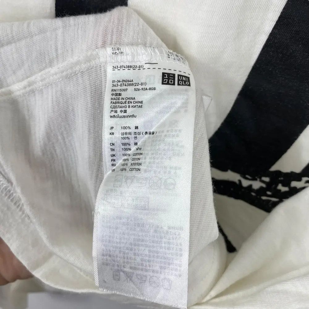 Japanese Brand UNIQLO UNDERCOVER Cross Bone Graphic Tee Shirt Small Size Size S / US 4 / IT 40 - 6 Thumbnail