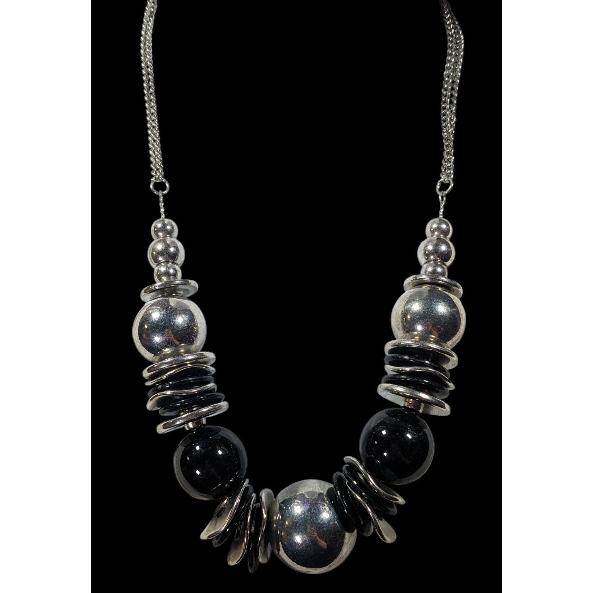 Other Bold Metallic Beaded Black And Silver Tone Statement Necklac Size ONE SIZE - 1 Thumbnail