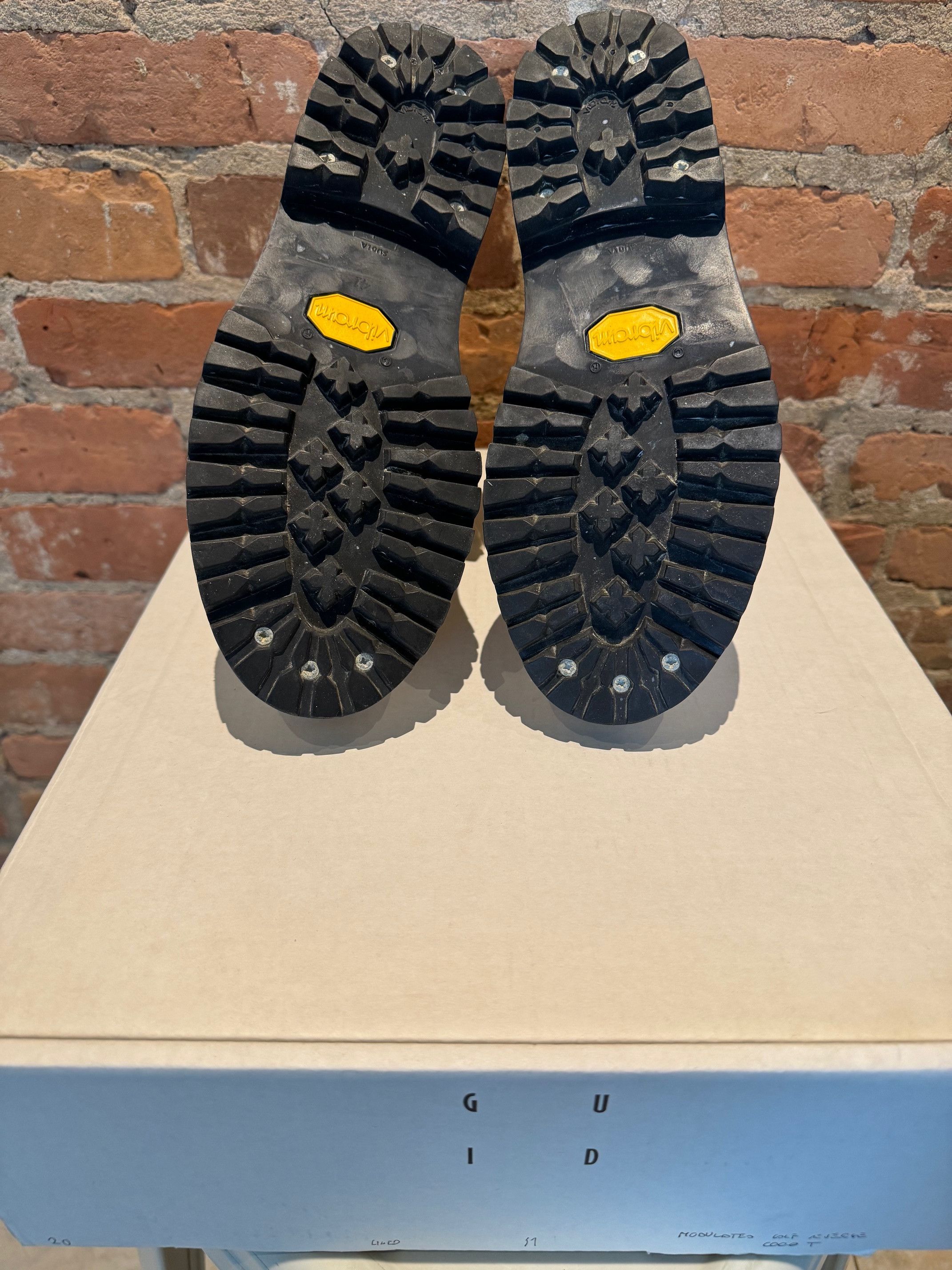 Guidi Guidi 20 "Mountain" Boots in Off-White Suede Size US 8 / EU 41 - 11 Thumbnail