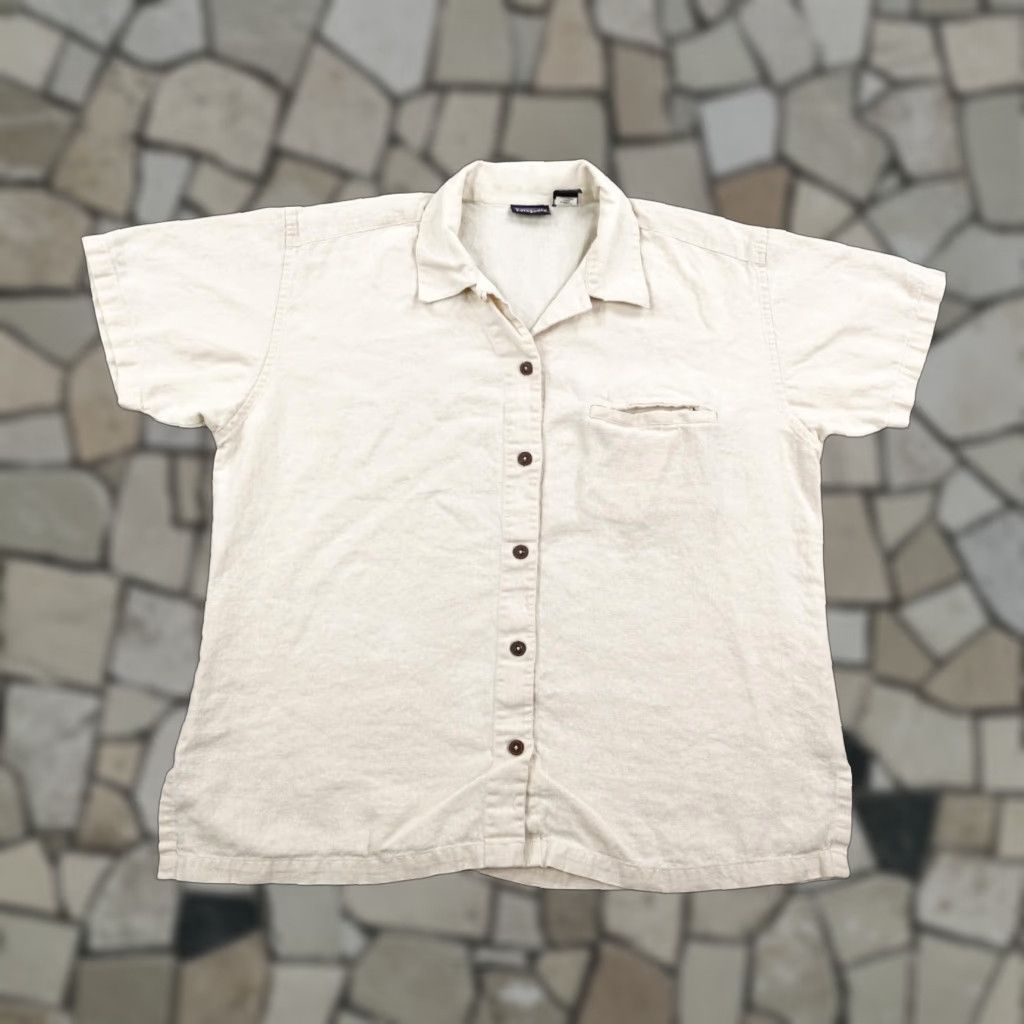 Patagonia VINTAGE Patagonia Shirt Womens Large Beige Hemp Button-Up Camp Loop Collar 90s Size L / US 10 / IT 46 - 1 Thumbnail