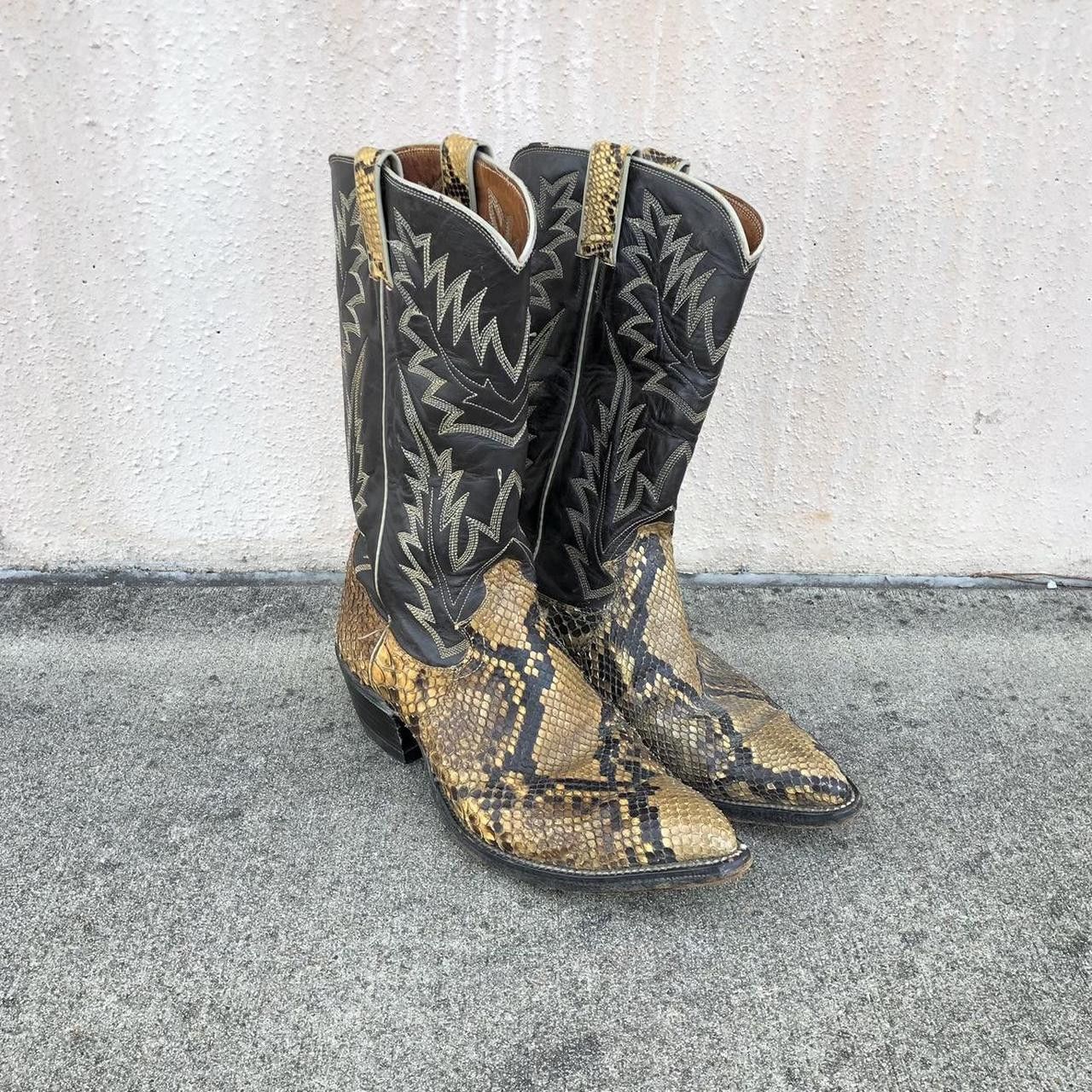 Vintage Justin Boots Diamondback Rattlesnake Snake Skin Cowboy Boots ...