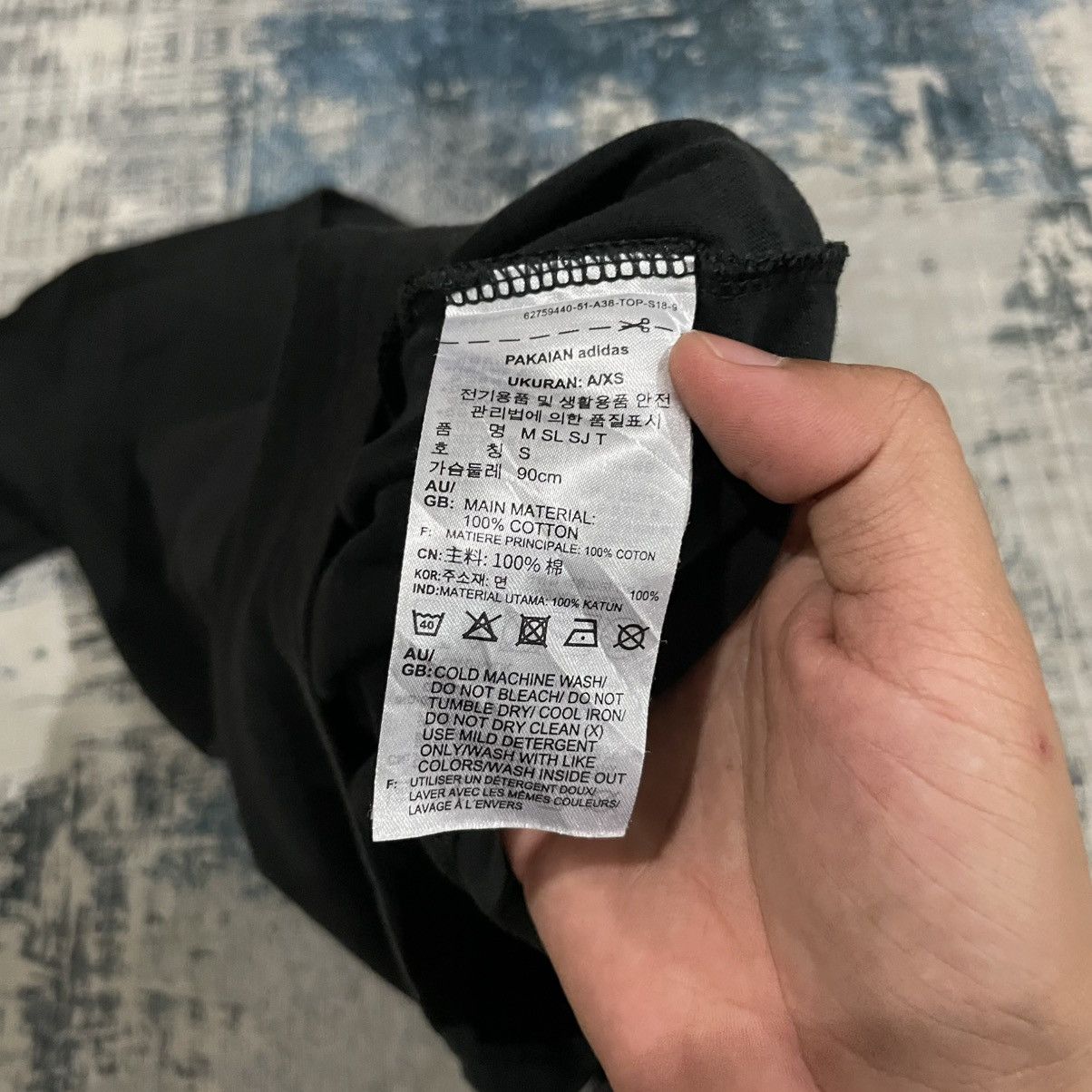 Adidas Adidas Small Logo T-shirt Size US S / EU 44-46 / 1 - 6 Thumbnail