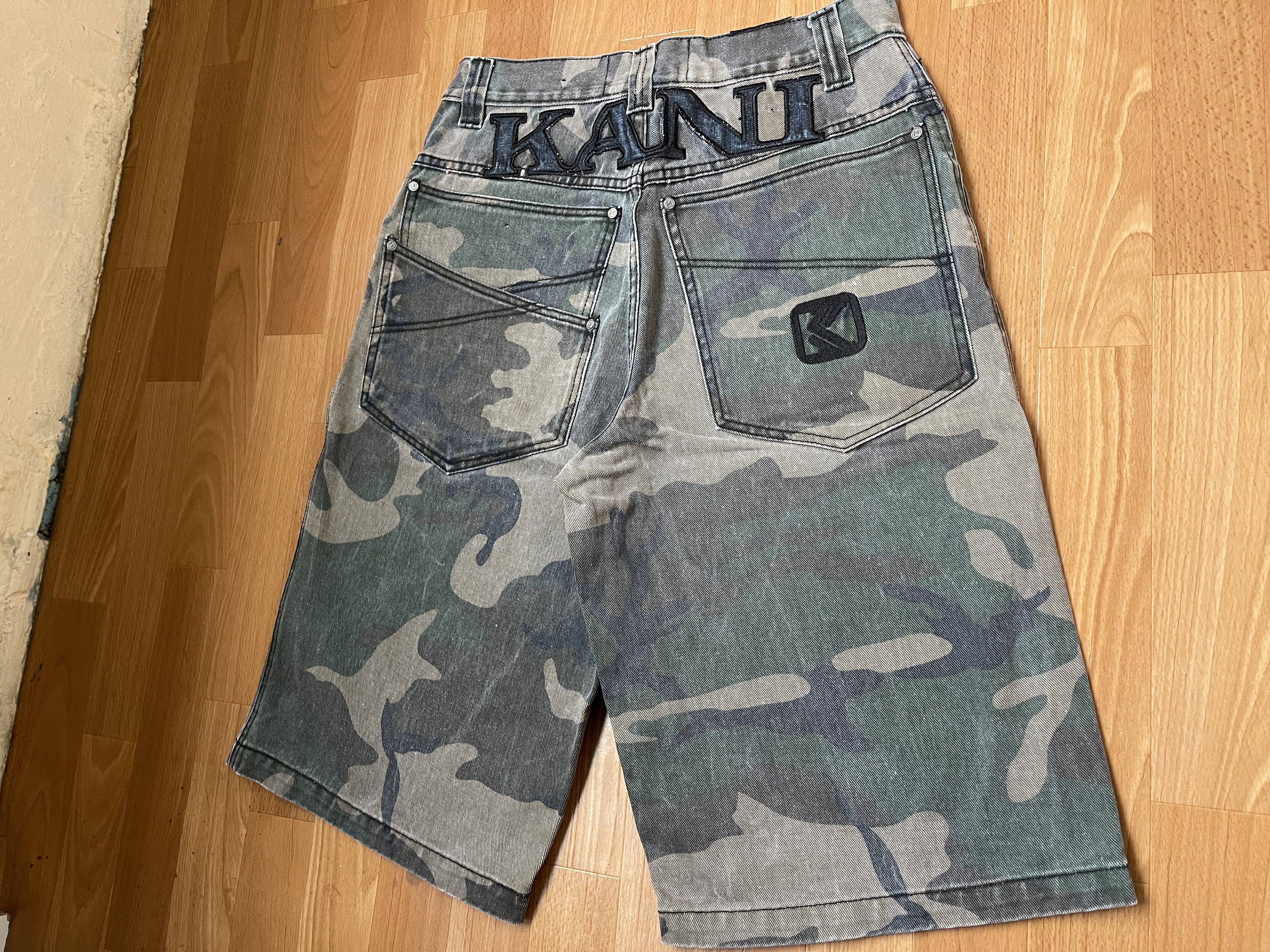 Karl Kani KARL KANI shorts, baggy, vintage Kani jeans 90s hip hop W 30 Size US 30 / EU 46 - 4 Thumbnail
