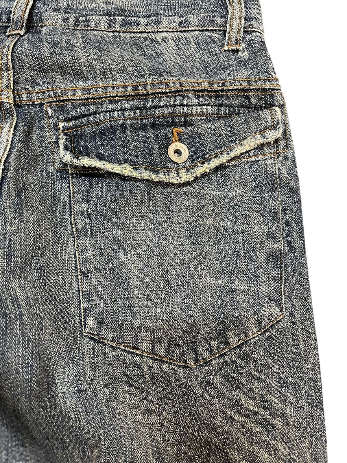 Japanese Brand × Vintage Vintage Japanese Brand Baggy Grunhe Distressed Denim Size US 30 / EU 46 - 8 Thumbnail