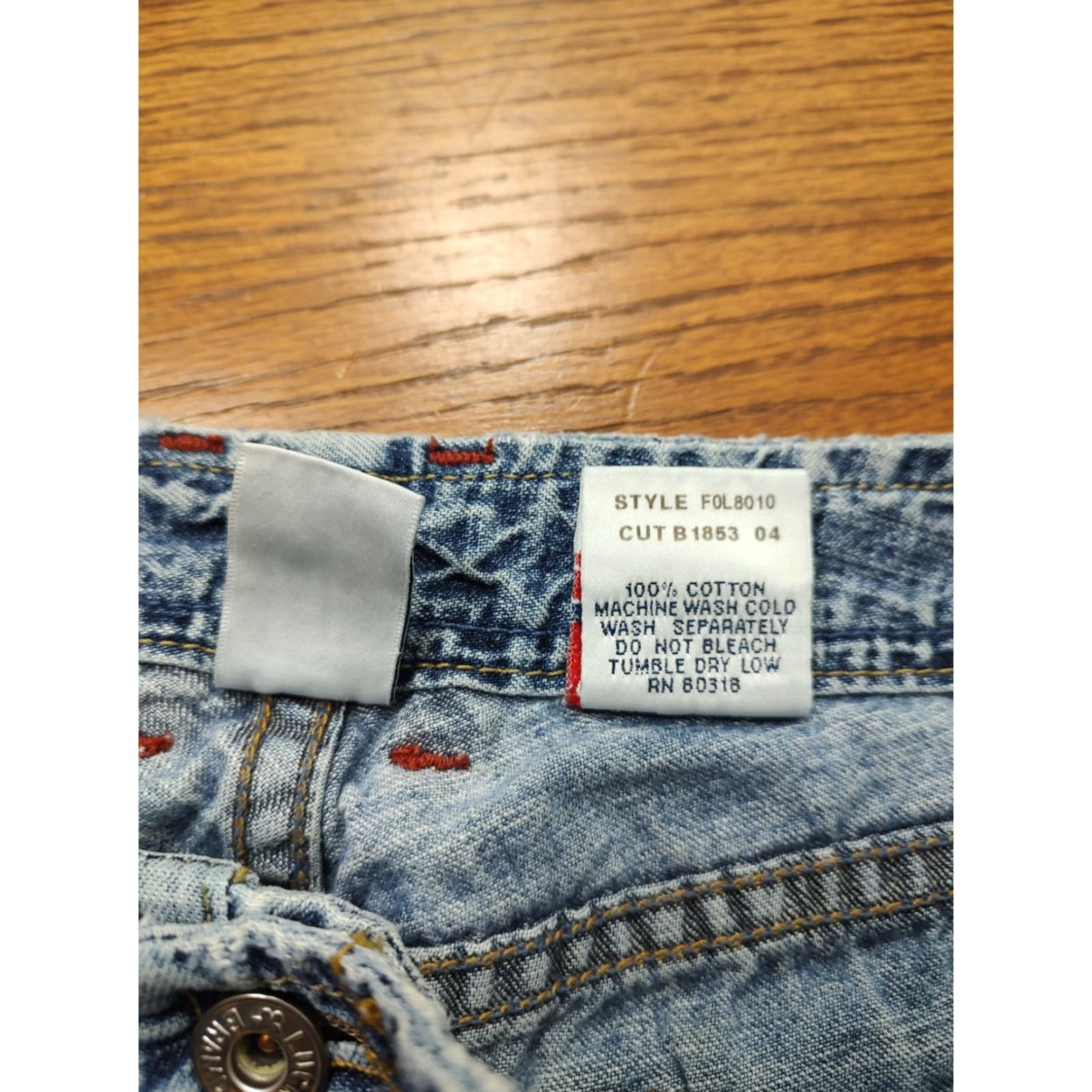 Lucky Brand VINTAGE Lucky Brand Jeans USA Made Womens 10/30 X 22 In Blue Wash Sweet Crop Whiskered Jeans 90s Womens Size 32" / US 10 / IT 46 - 5 Thumbnail