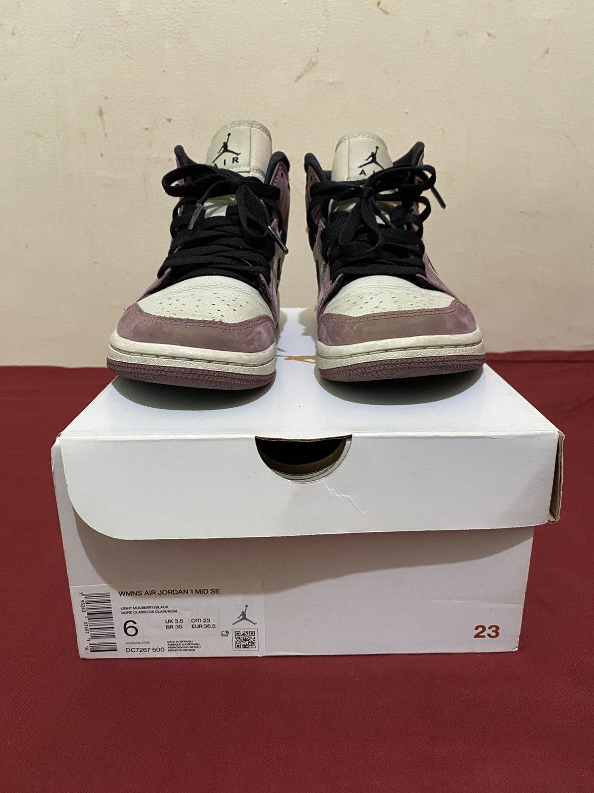 Air Jordan 1 Light Mulberry