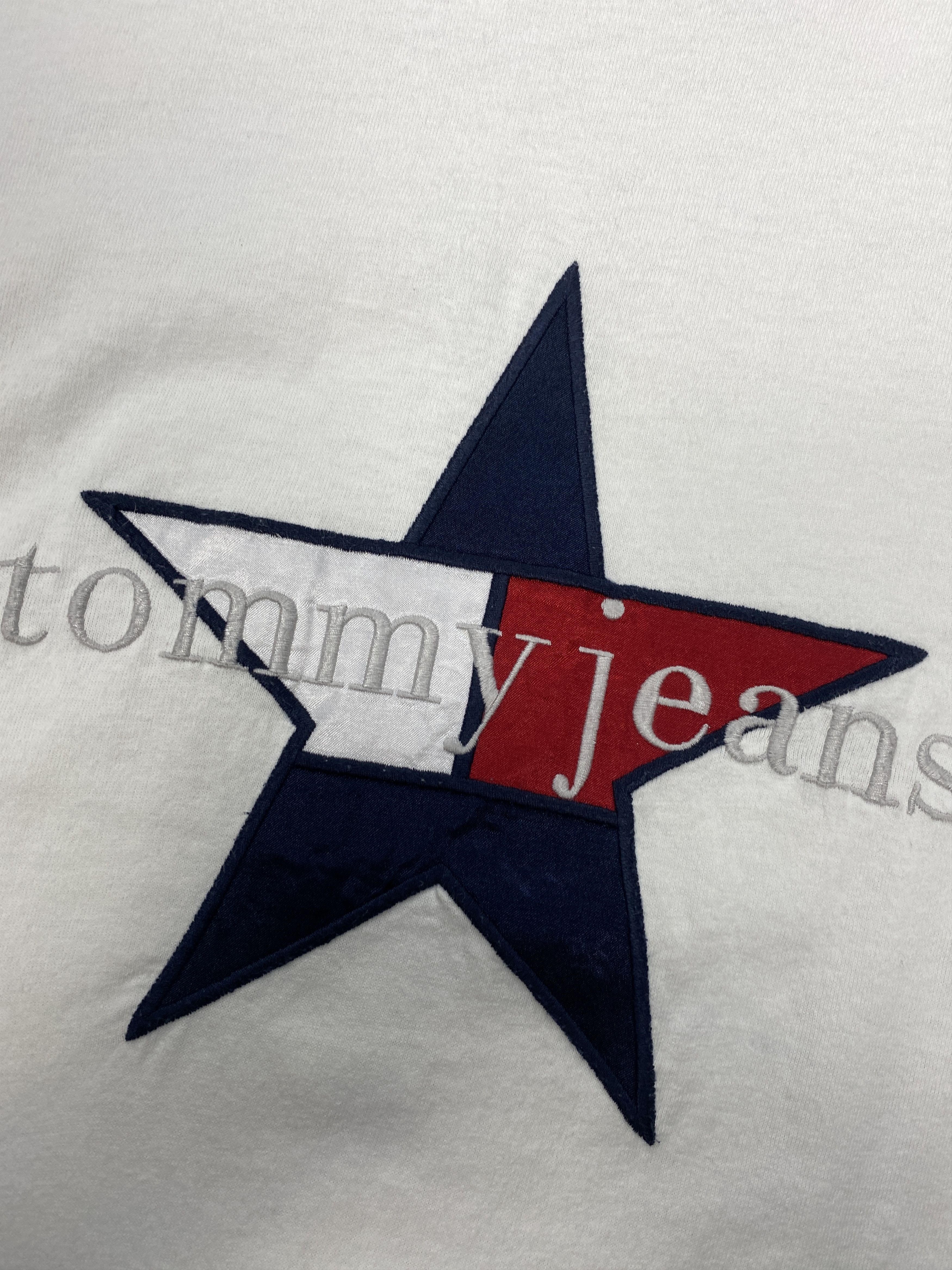 Tommy Hilfiger Tommy Hilfiger Jeans embroidered logo vintage t-shirt Size US S / EU 44-46 / 1 - 3 Thumbnail