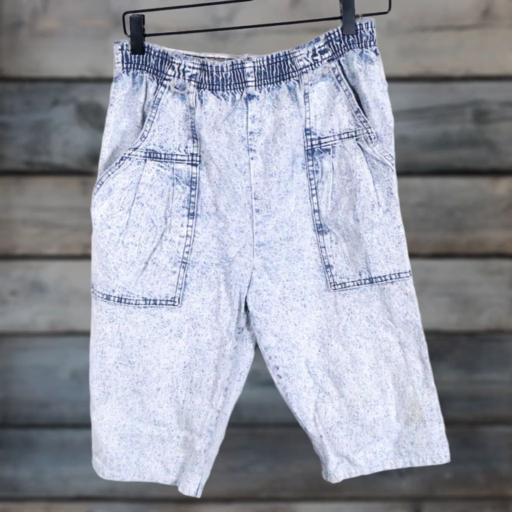 Vintage VINTAGE 80s High Waisted Jean Shorts Women's 14 Shorts 28 x 13 Elastic Waist Acid Wash VTG Carriage Court Denim Blue Womens Size 36" / US 14 / IT 50 - 1 Thumbnail