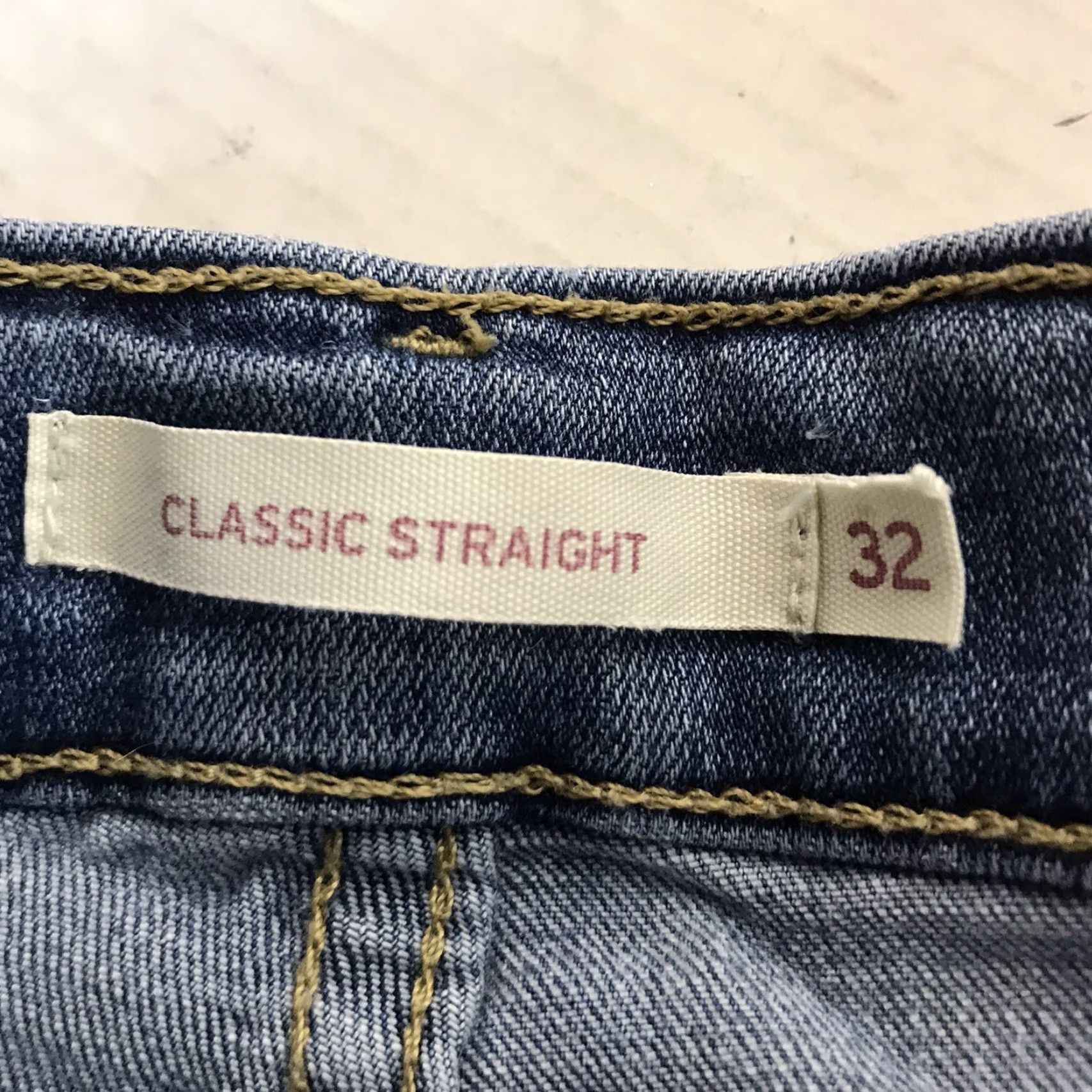 Levi's Levi's Classic Straight Jeans Women Size 10 Light Wash Blue 90s USA Size 32" / US 10 / IT 46 - 7 Thumbnail