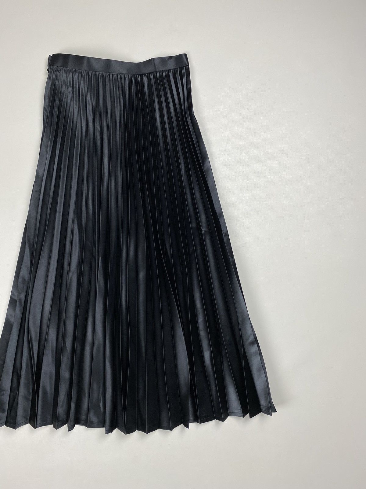 Comme des Garcons BNWT! Junya Watanabe Comme Des Garçons Ladies Pleated Skirt Size 25" / US 0 / IT 36 - 15 Thumbnail