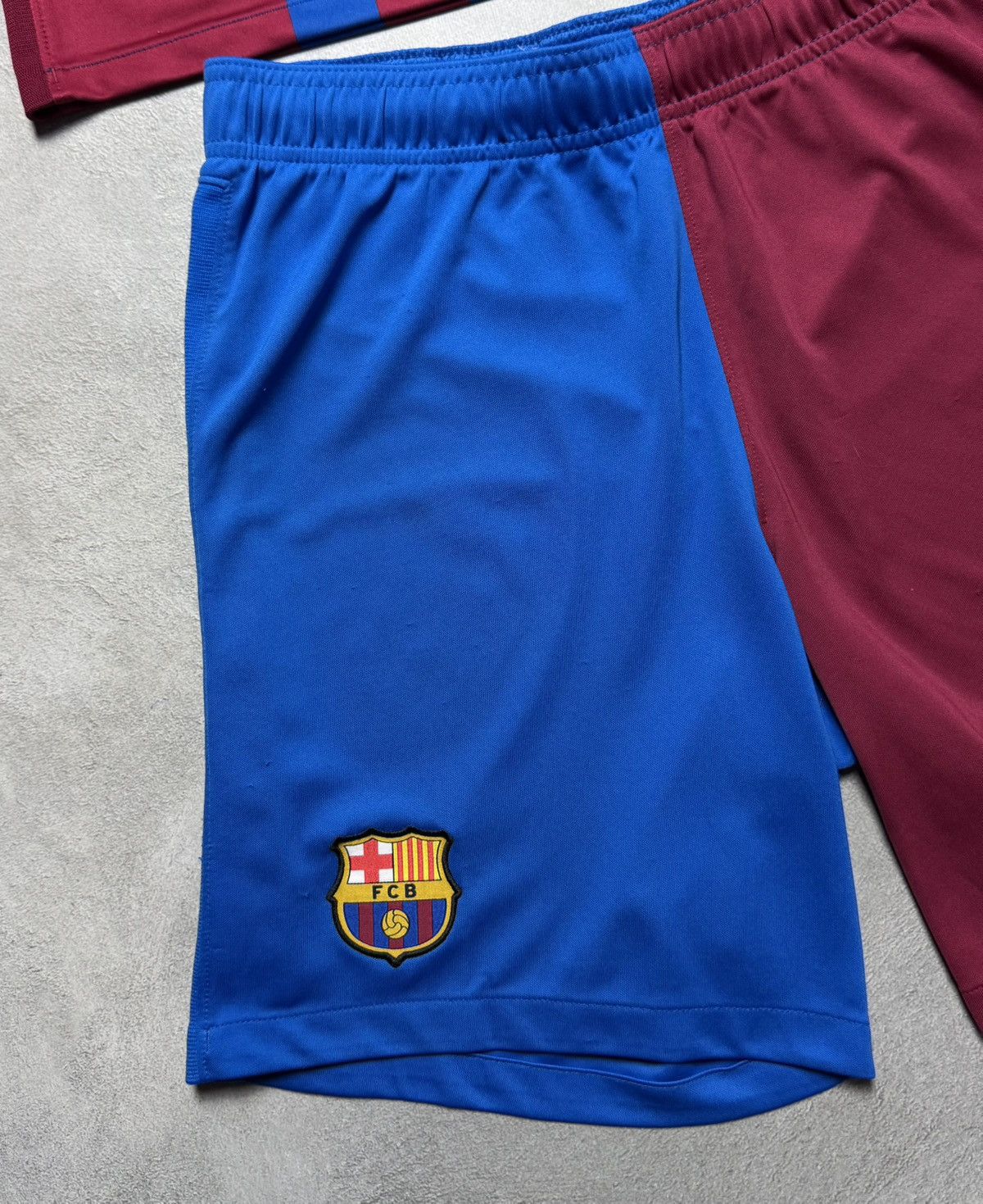 Nike Barcelona 2021 2022 Home Football Shirt Jersey Shorts Nike Size US M / EU 48-50 / 2 - 5 Thumbnail