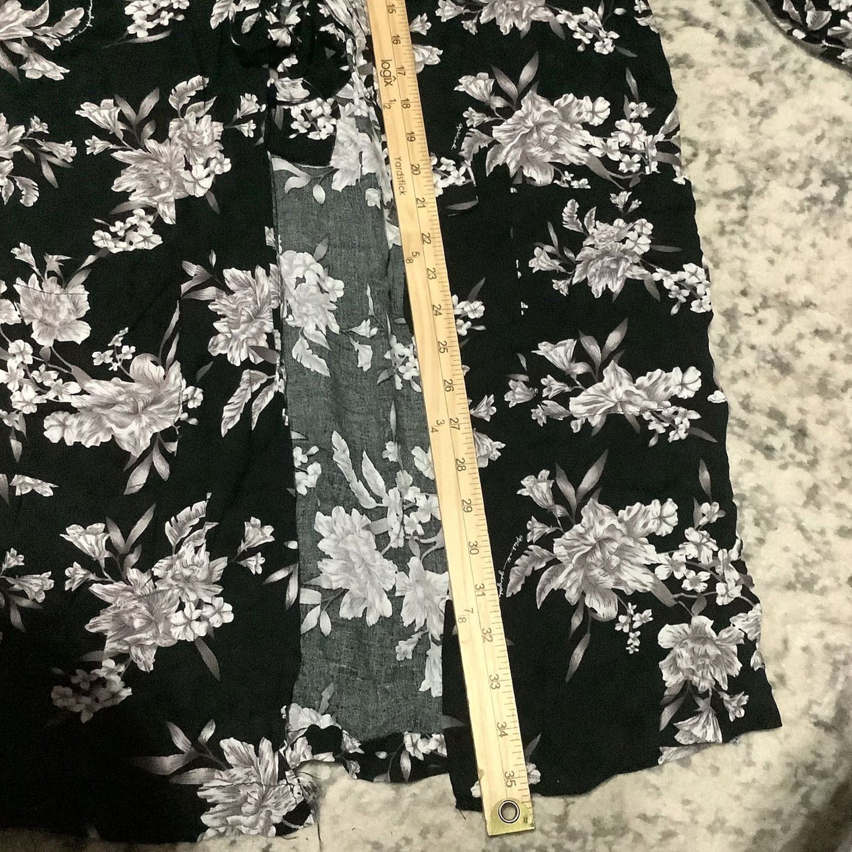 Spiritual Gangster Spiritual Gangster Kimono Robe One Size Black Floral Lightweight 3/4 Sleeve Beach Bohemian Aloha Women Womens Size ONE SIZE - 4 Thumbnail