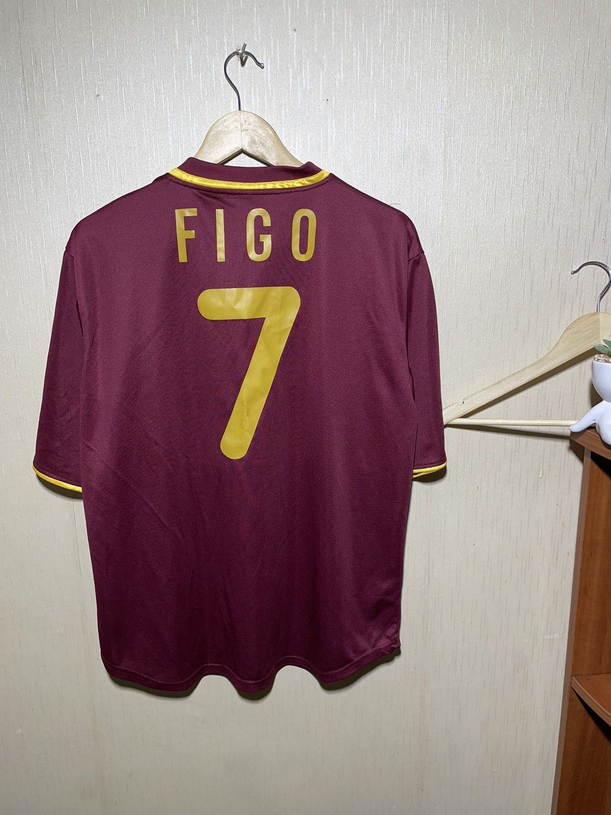 Vintage Portugal Figo #7 vintage soccer jersey streetwear Size US XL / EU 56 / 4 - 1 Thumbnail