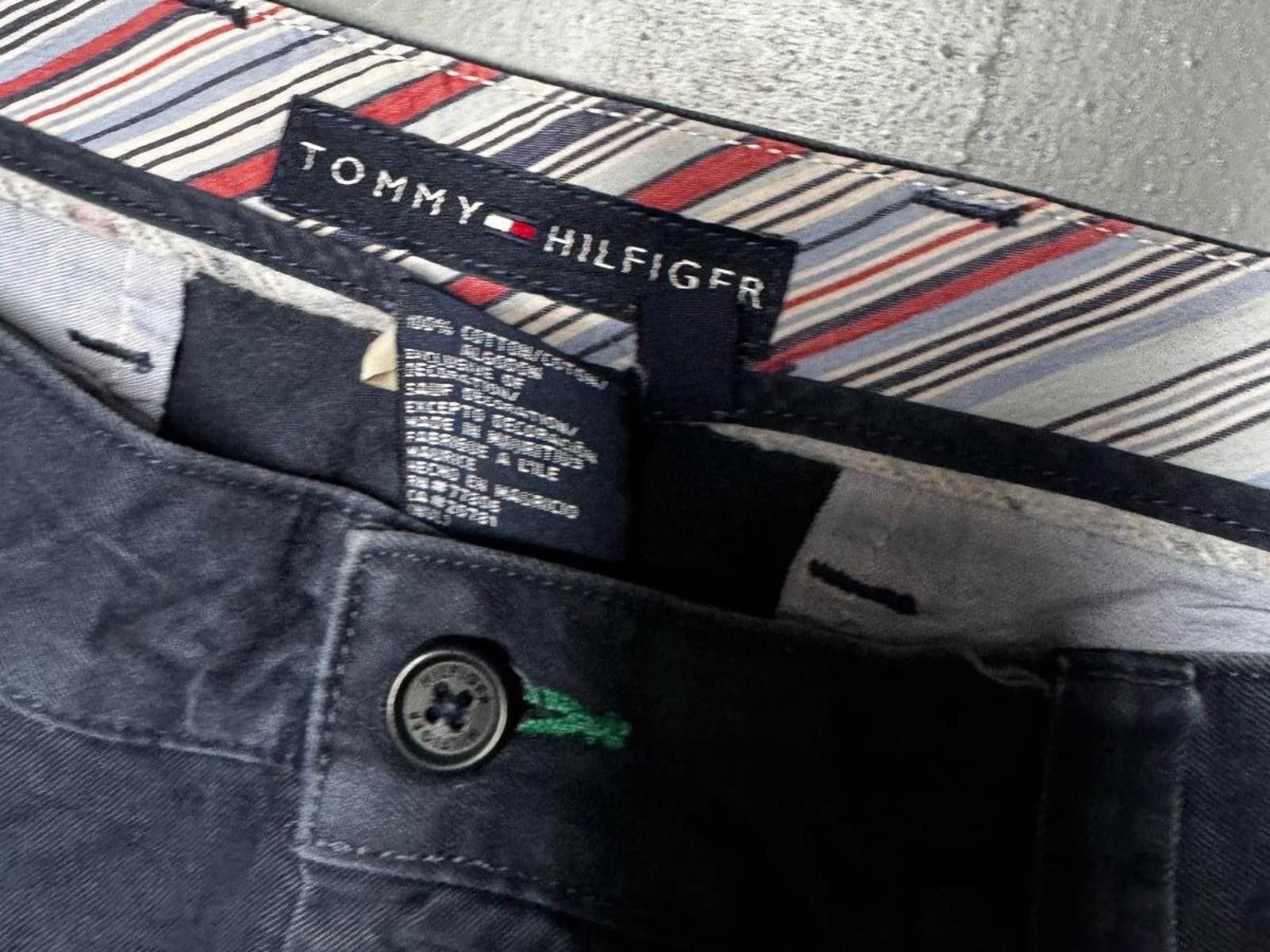 Tommy Hilfiger Tommy Hilfiger Men's Chinos - Classic Fit Size US 33 - 4 Thumbnail