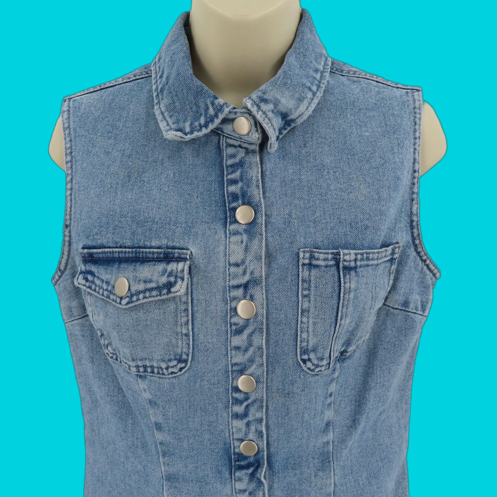 Vintage VINTAGE Newport News Jeansology Women 10 Collared Sleeveless Blue Denim Jean Snap Dress Dress Tank Size 32" / US 10 / IT 46 - 1 Thumbnail