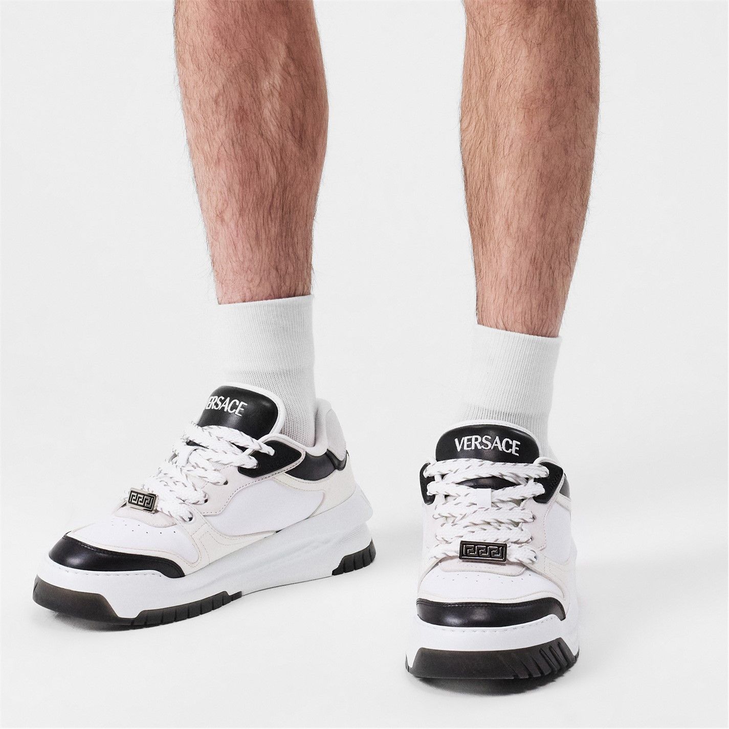 Versace o1g2r1mq0526 Odissea Trainers in Black/White Size US 12 / EU 45 - 2 Thumbnail