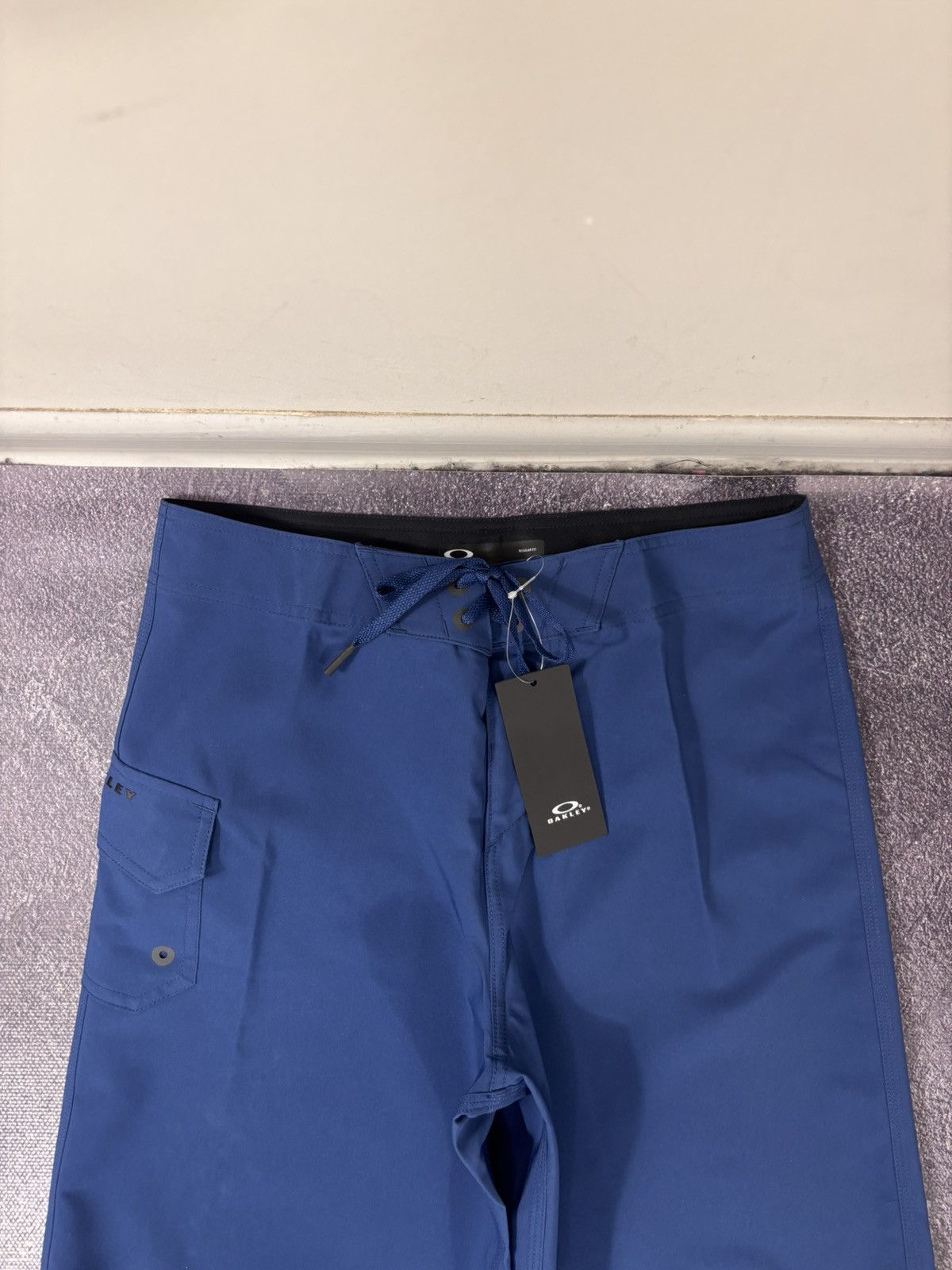 Oakley Oakley Kana 21 NWT Men’s Navy Blue Board Swim Shorts Size US 30 / EU 46 - 6 Thumbnail