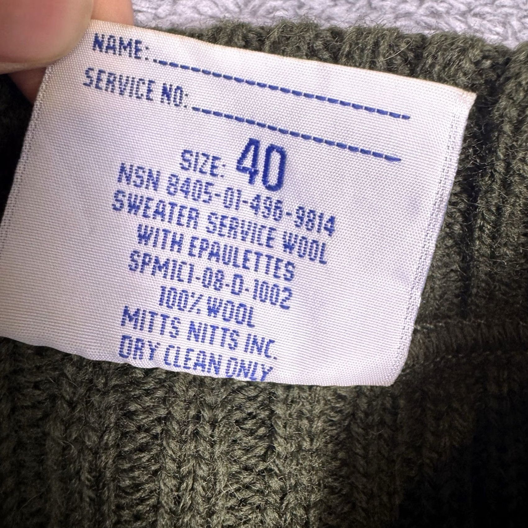 Vintage VINTAGE Mitts Nitts Sweater Mens L Green Service Wool Epaulette Men DefenseLogistics Agency Valor Size US L / EU 52-54 / 3 - 6 Thumbnail