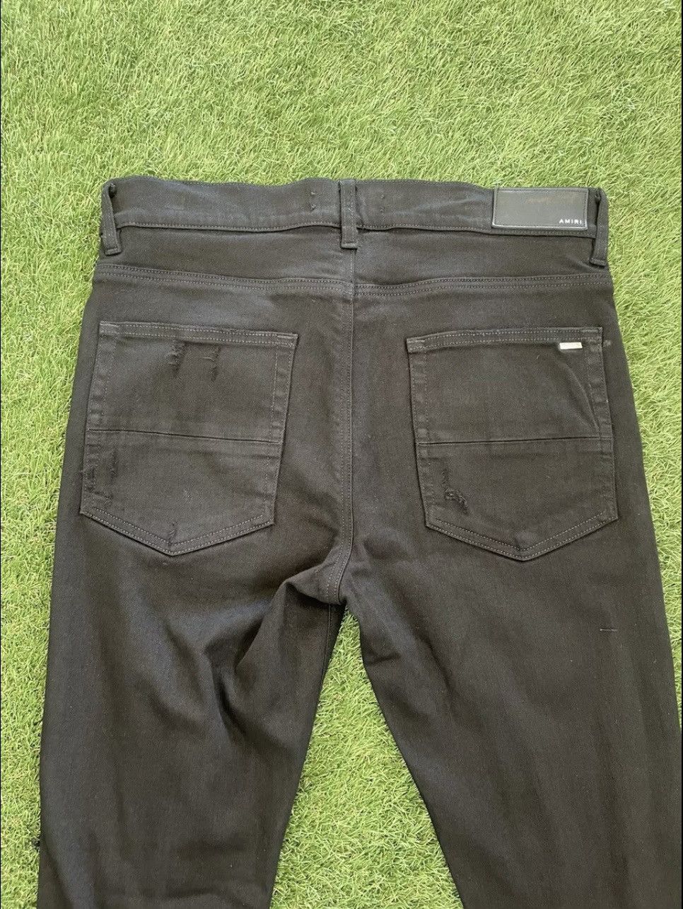 Amiri Size 34 - Amiri Crystal Patches MX1 Skinny Jeans $2,395 Size US 34 / EU 50 - 9 Thumbnail