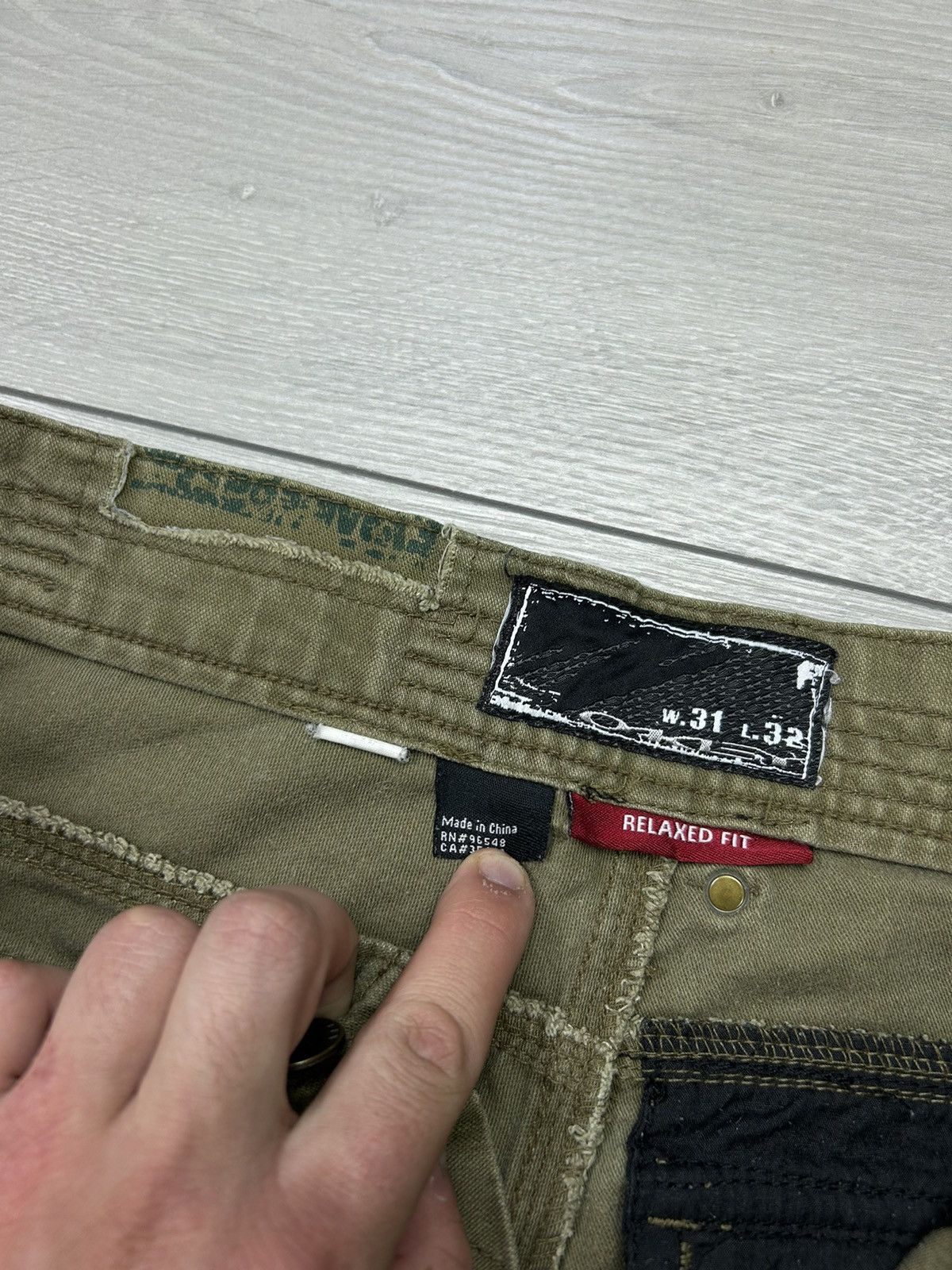 Oakley × Vintage Oakley Vintage Men’s Military pant size 31 Size US 31 - 6 Thumbnail