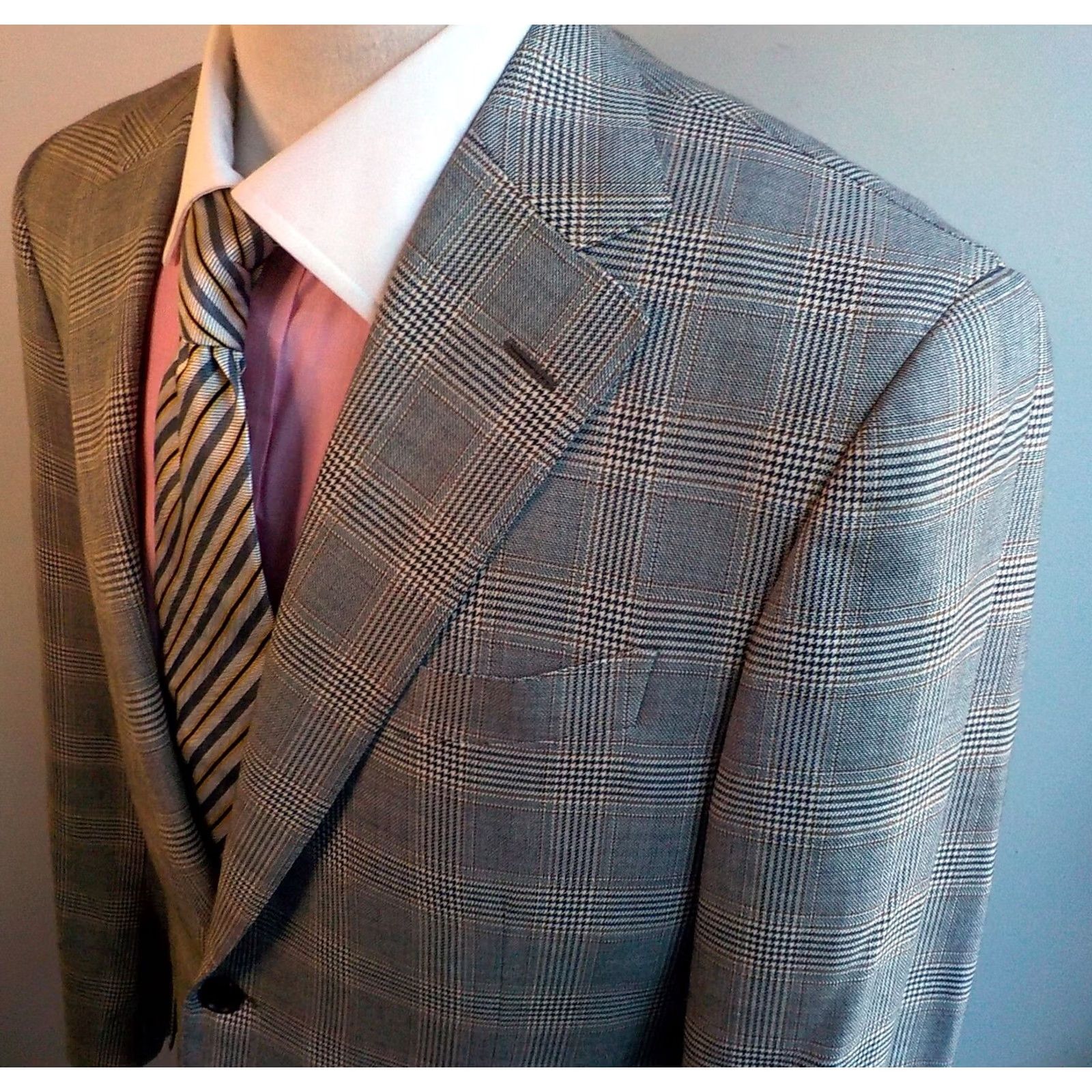 Loro Piana VINTAGE Trussini Boyd's Loro Piana Super 120'2 Wool Plaid Blazer 42L Brown Black Beige Mens Blazer Size 42R - 6 Thumbnail