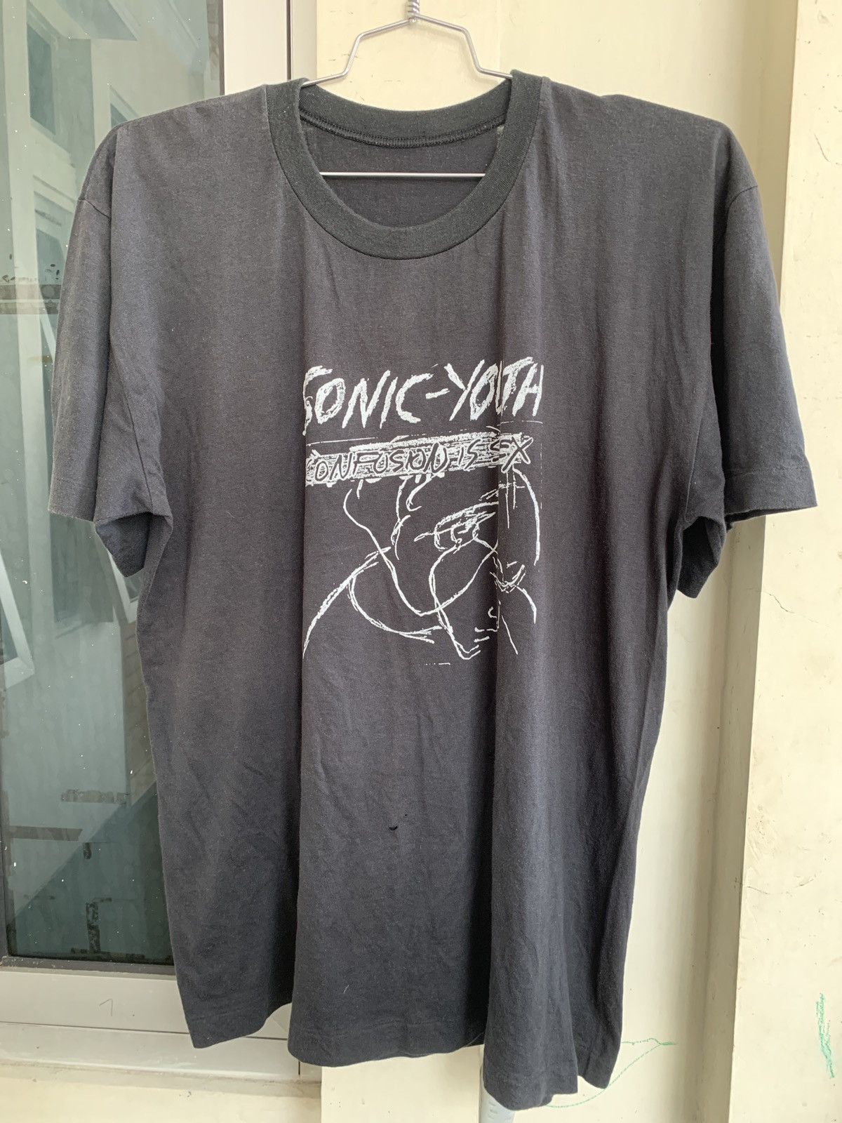 Sonic -Youth Confuse Is Sex