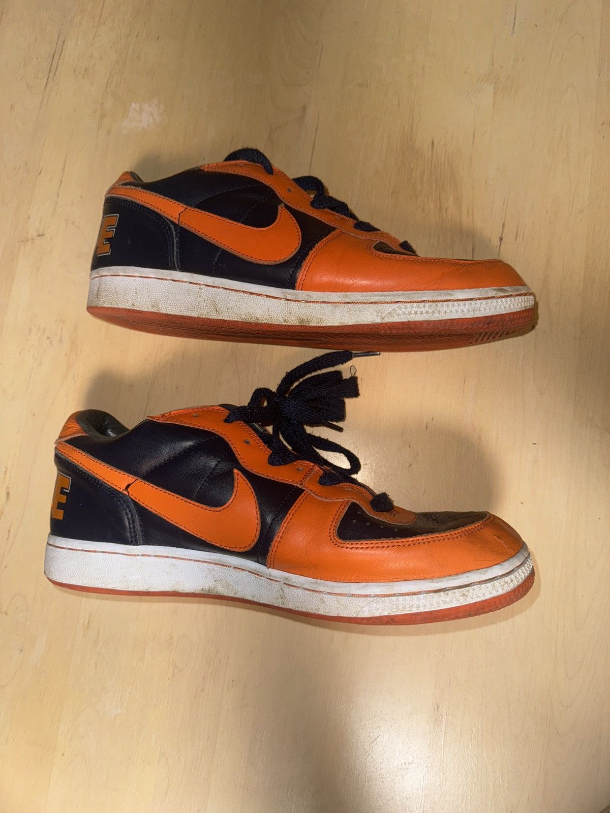Nike 2005 Nike Zoom Terminator Low Syracuse University Size 9.5 Size US 9.5 / EU 42-43 - 5 Thumbnail