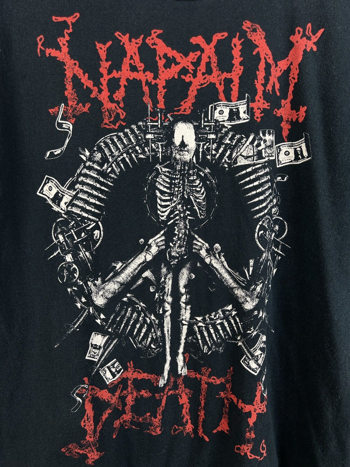 Band Tees 00s Vintage Napalm Death Grindcore Metal Band T-Shirt Size US L / EU 52-54 / 3 - 2 Thumbnail